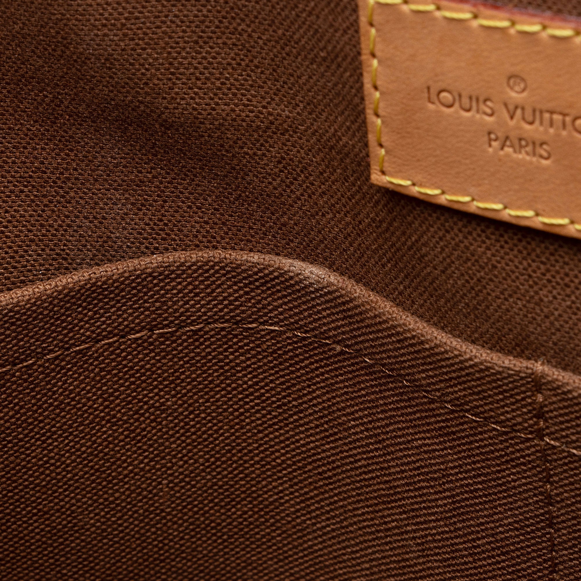 Louis Vuitton Monogram Canvas Tivoli PM Satchel (SHF-O5CFUW)