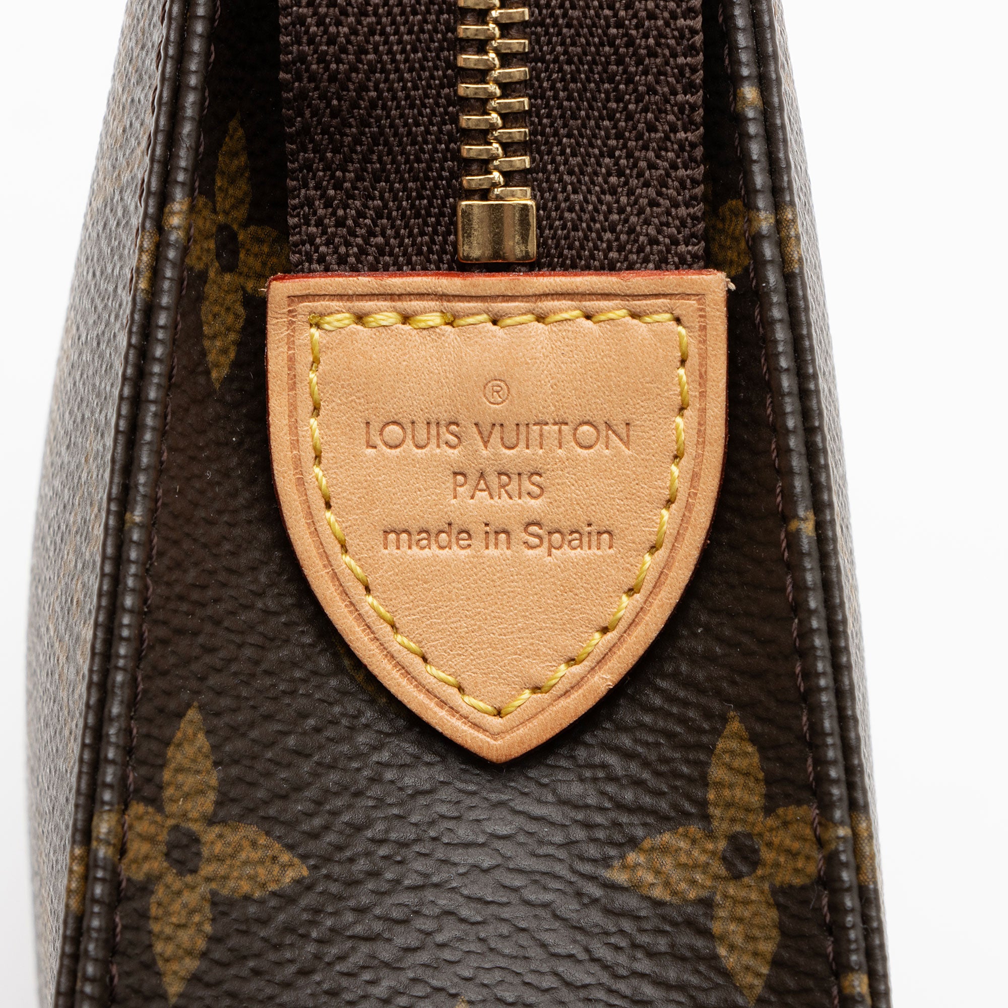 Louis Vuitton Monogram Canvas Toiletry Pouch 19