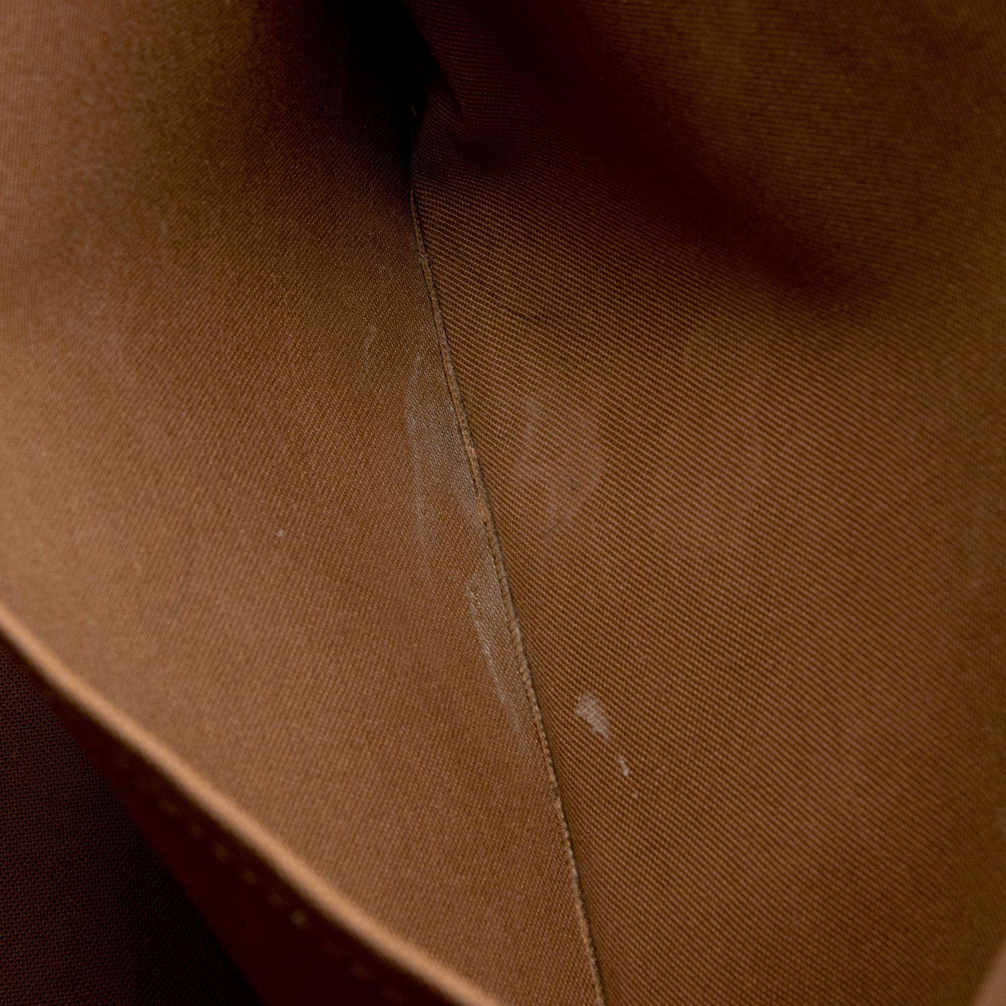 Louis Vuitton Monogram Canvas Totally MM Tote (SHF-Tn7Dgw)