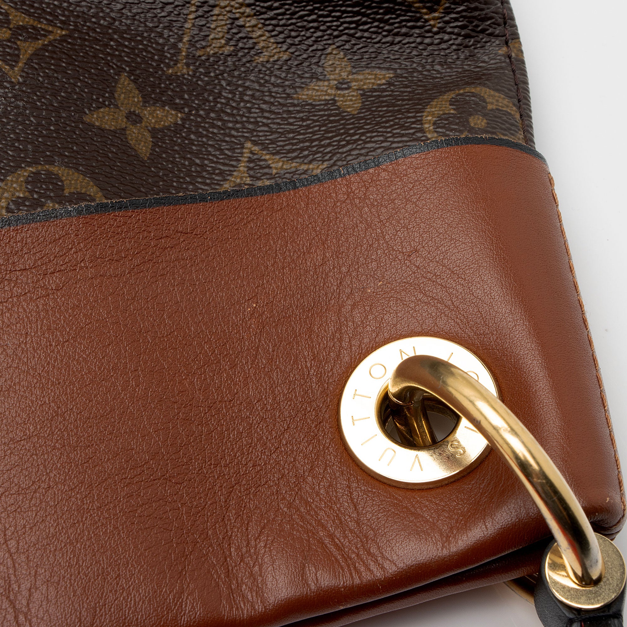 Louis Vuitton Monogram Canvas Tuileries Hobo (SHF-Xu74nD)