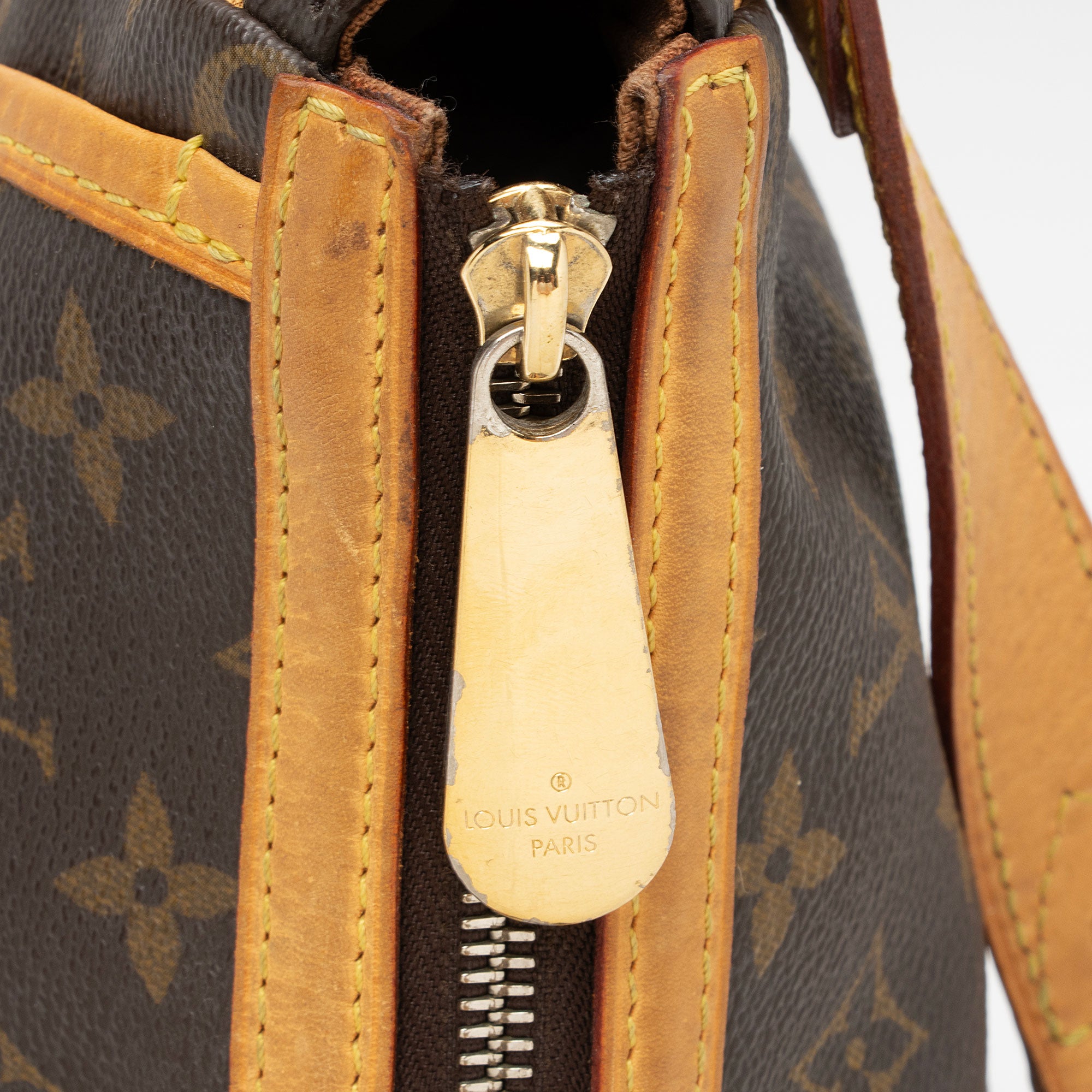 Louis Vuitton Monogram Canvas Tulum PM Shoulder Bag (SHF-oq4Na6)