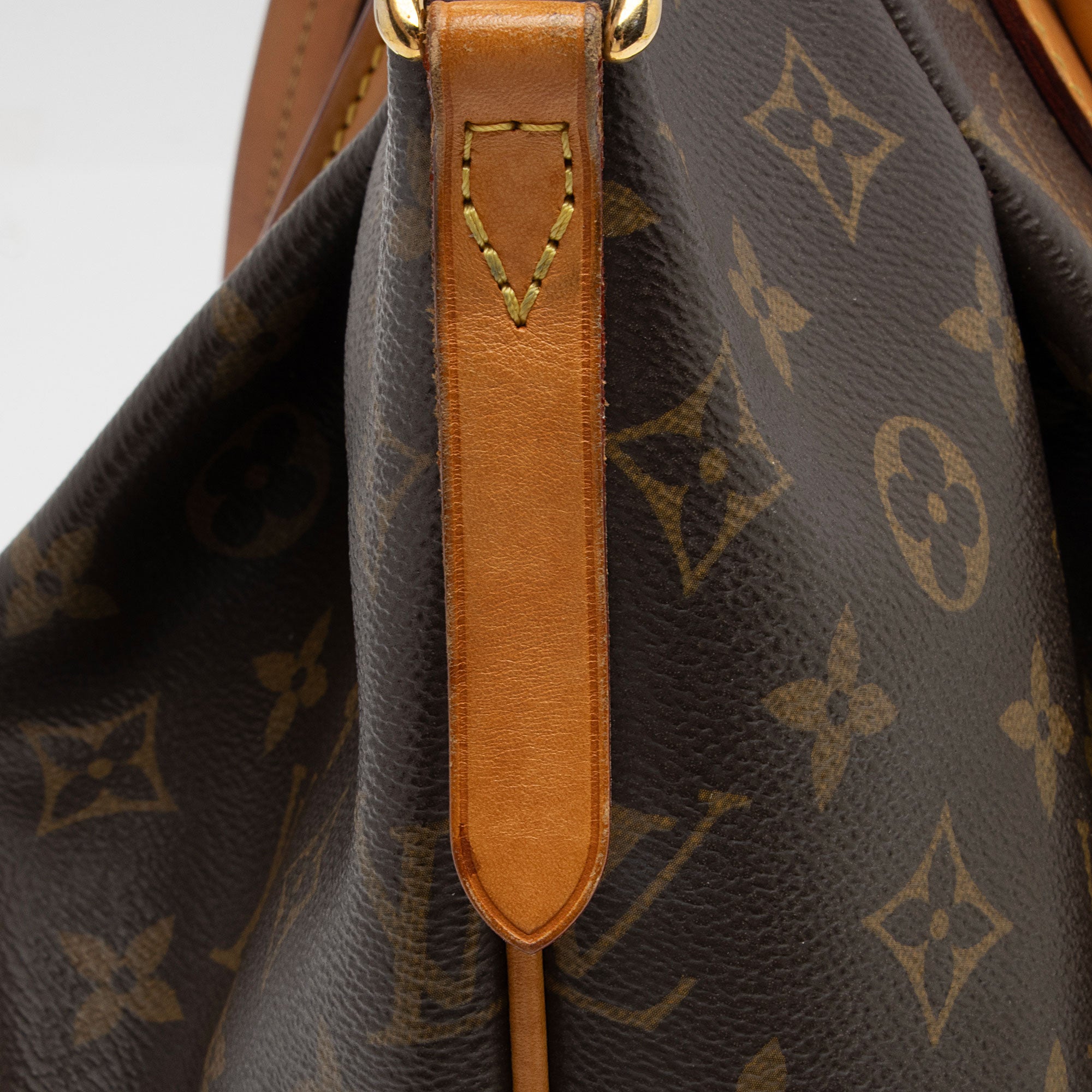 Louis Vuitton Monogram Canvas Turenne GM Satchel (SHF-OqBhej)