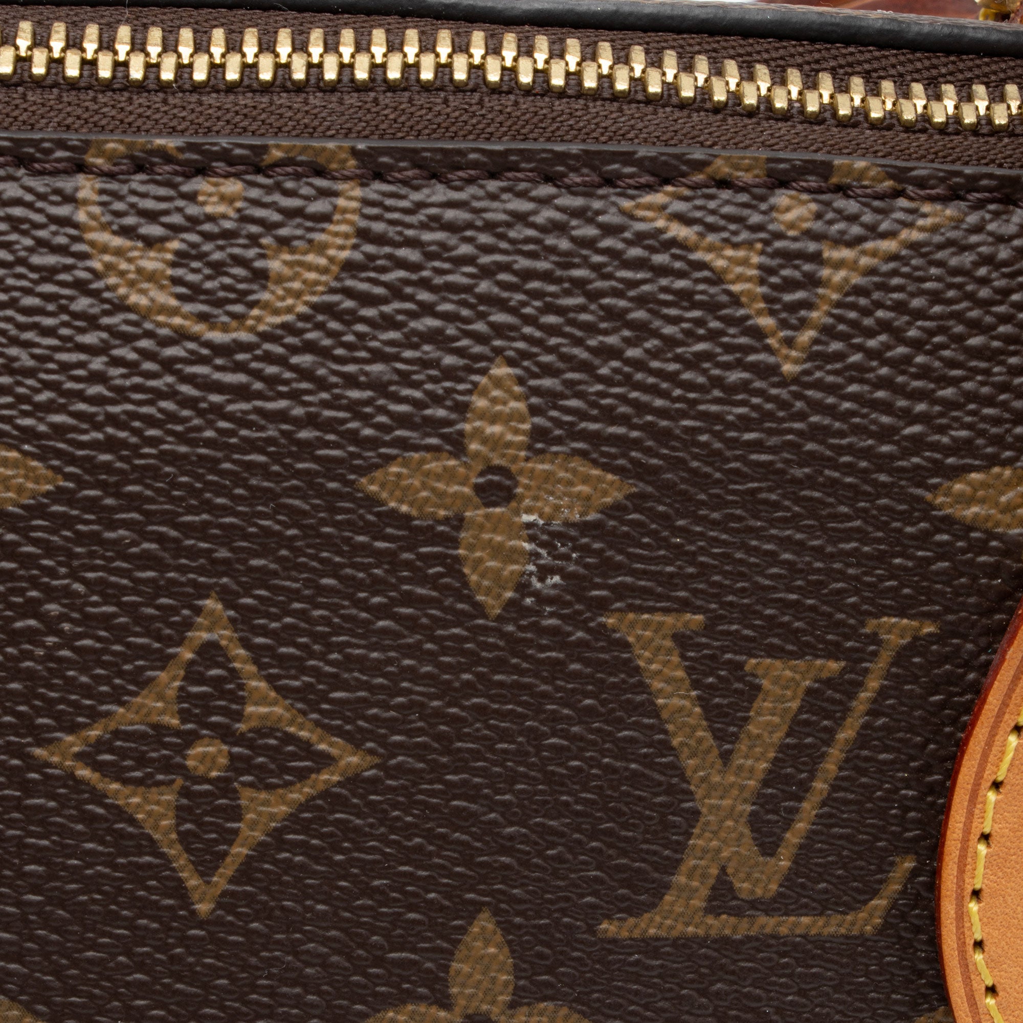 Louis Vuitton Monogram Canvas Turenne MM Satchel (SHF-ZpbiHx)