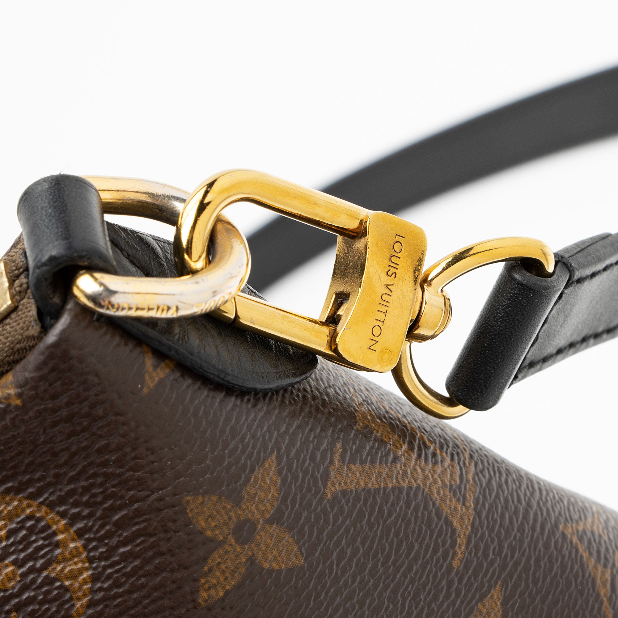 Louis Vuitton Monogram Canvas V Tote MM