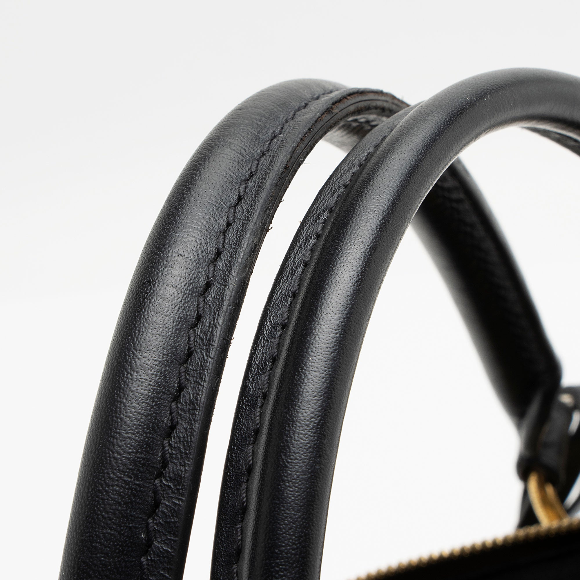 Louis Vuitton Monogram Canvas V Tote MM