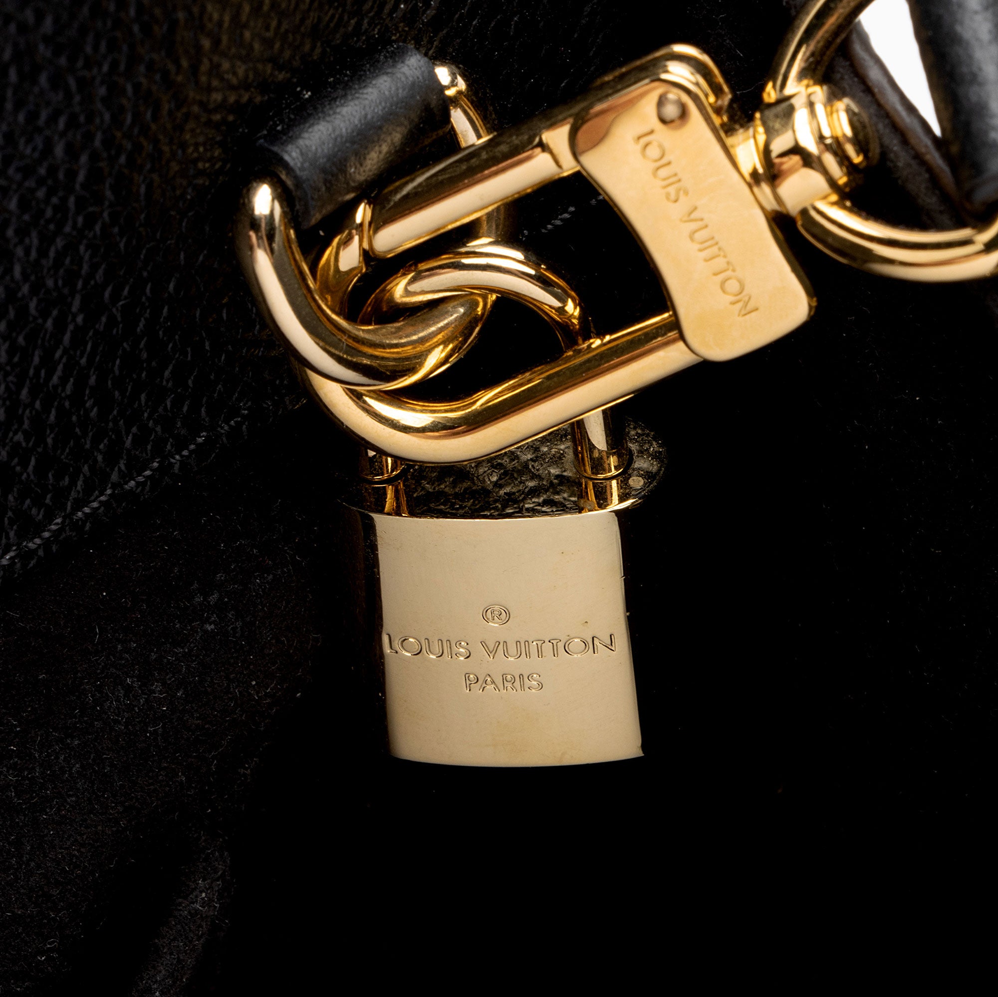 Louis Vuitton Monogram Canvas Venus Satchel (SHF-lGS5VZ)
