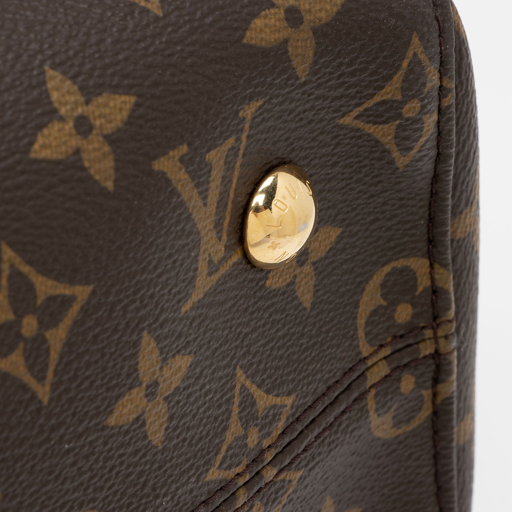 Louis Vuitton Monogram Canvas Venus Satchel (SHF-qDxsf1)