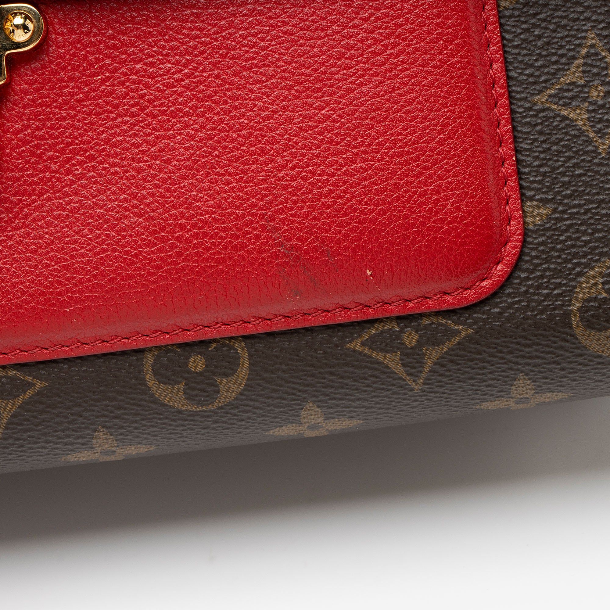 Louis Vuitton Monogram Canvas Victoire Chain Bag