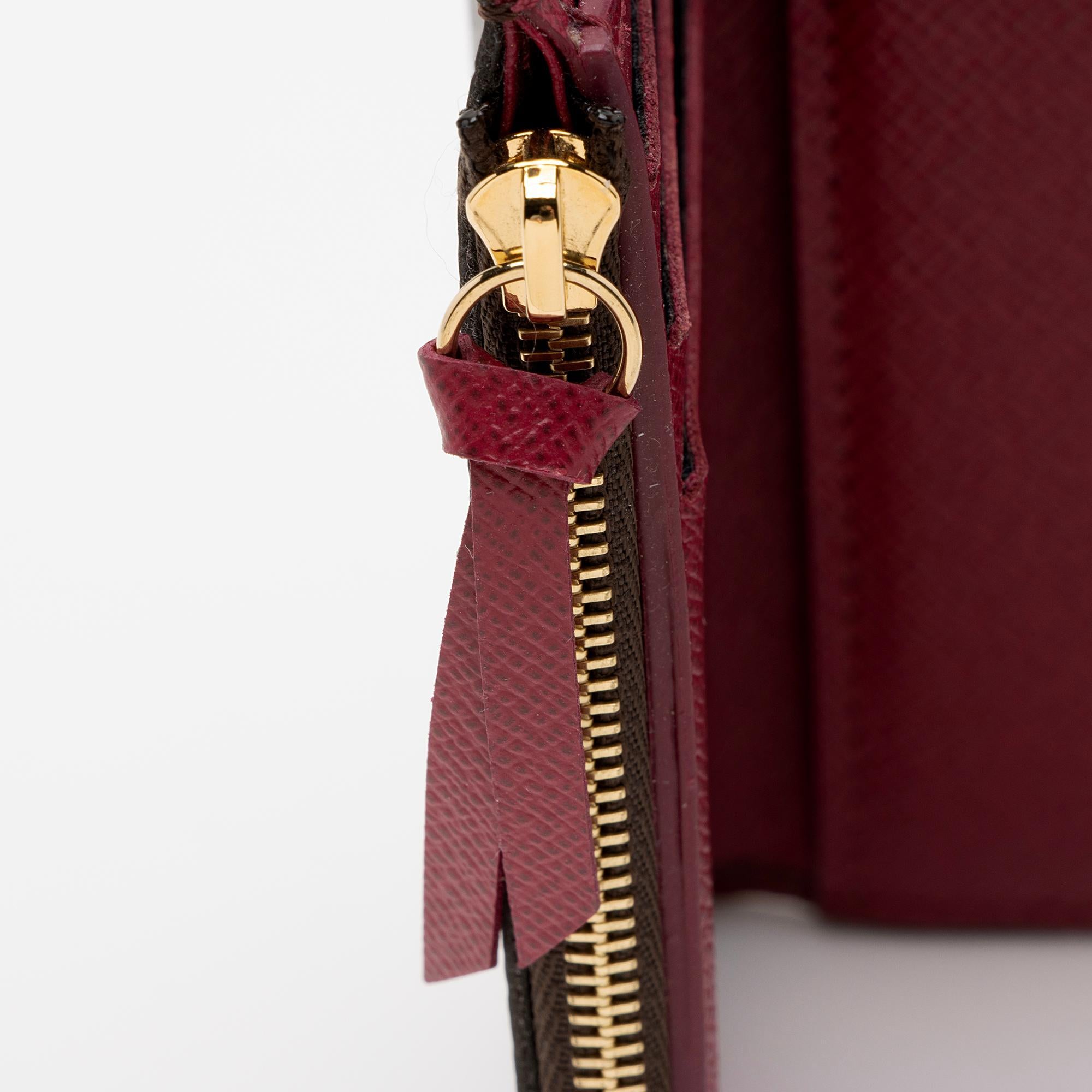 Louis Vuitton Monogram Canvas Victorine Wallet (SHF-4K4u4K)