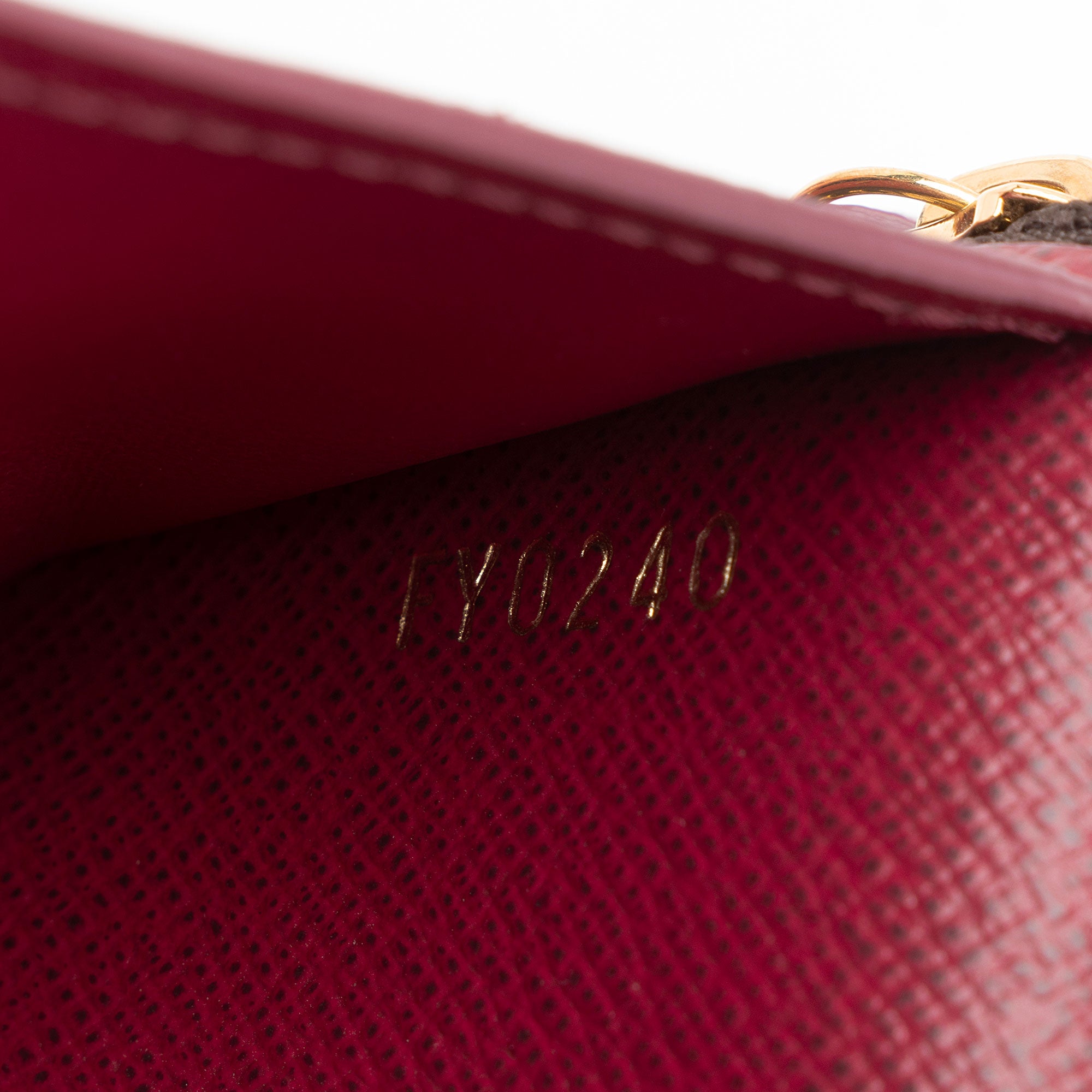 Louis Vuitton Monogram Canvas Victorine Wallet (SHF-rSYtqC)