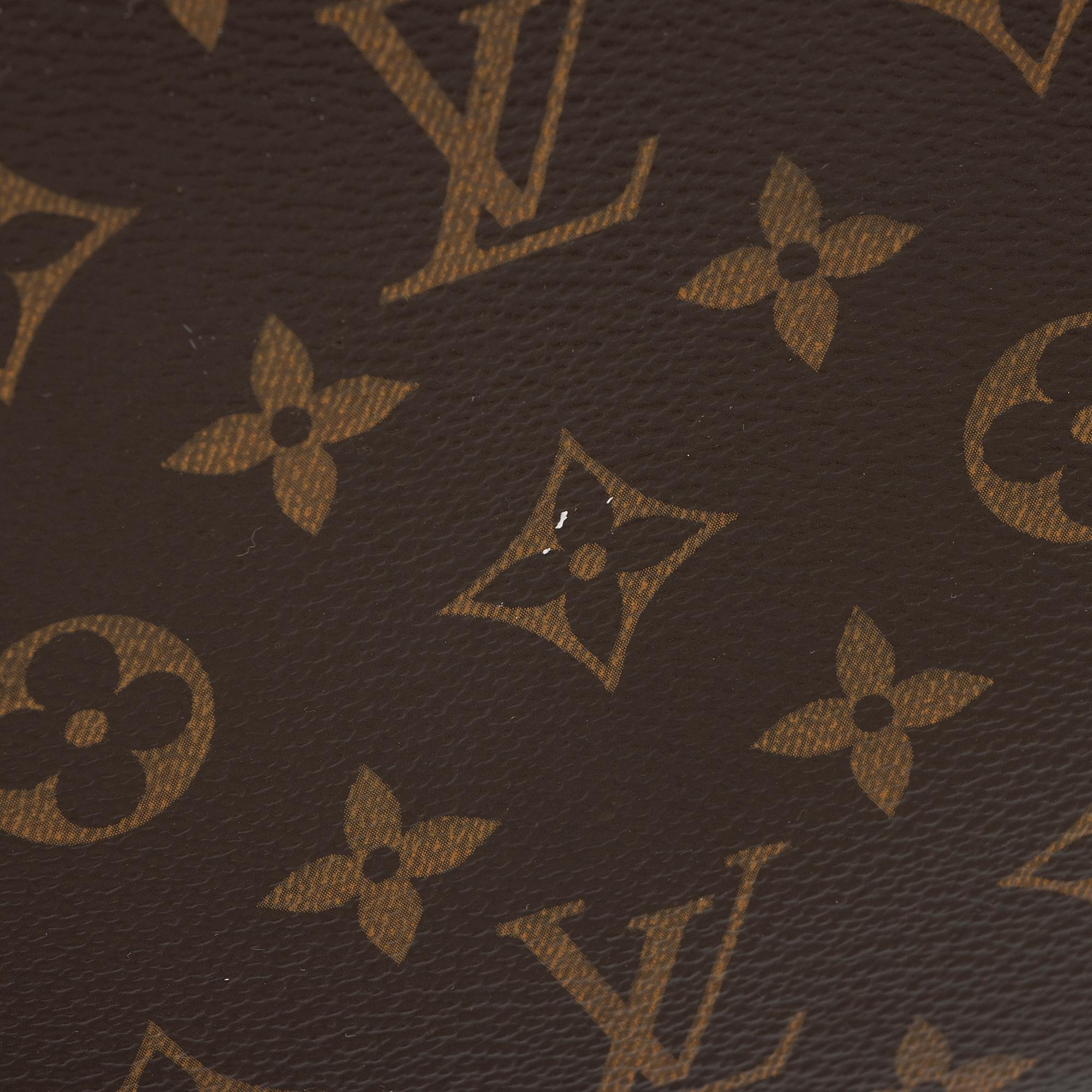 Louis Vuitton Monogram Canvas World Tour Neverfull MM Tote (SHF-23292)