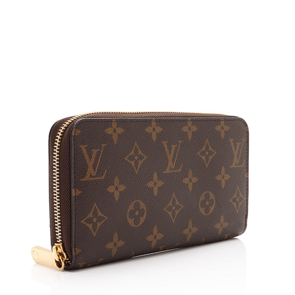 2008 Louis Vuitton wallet, used. In good condition
