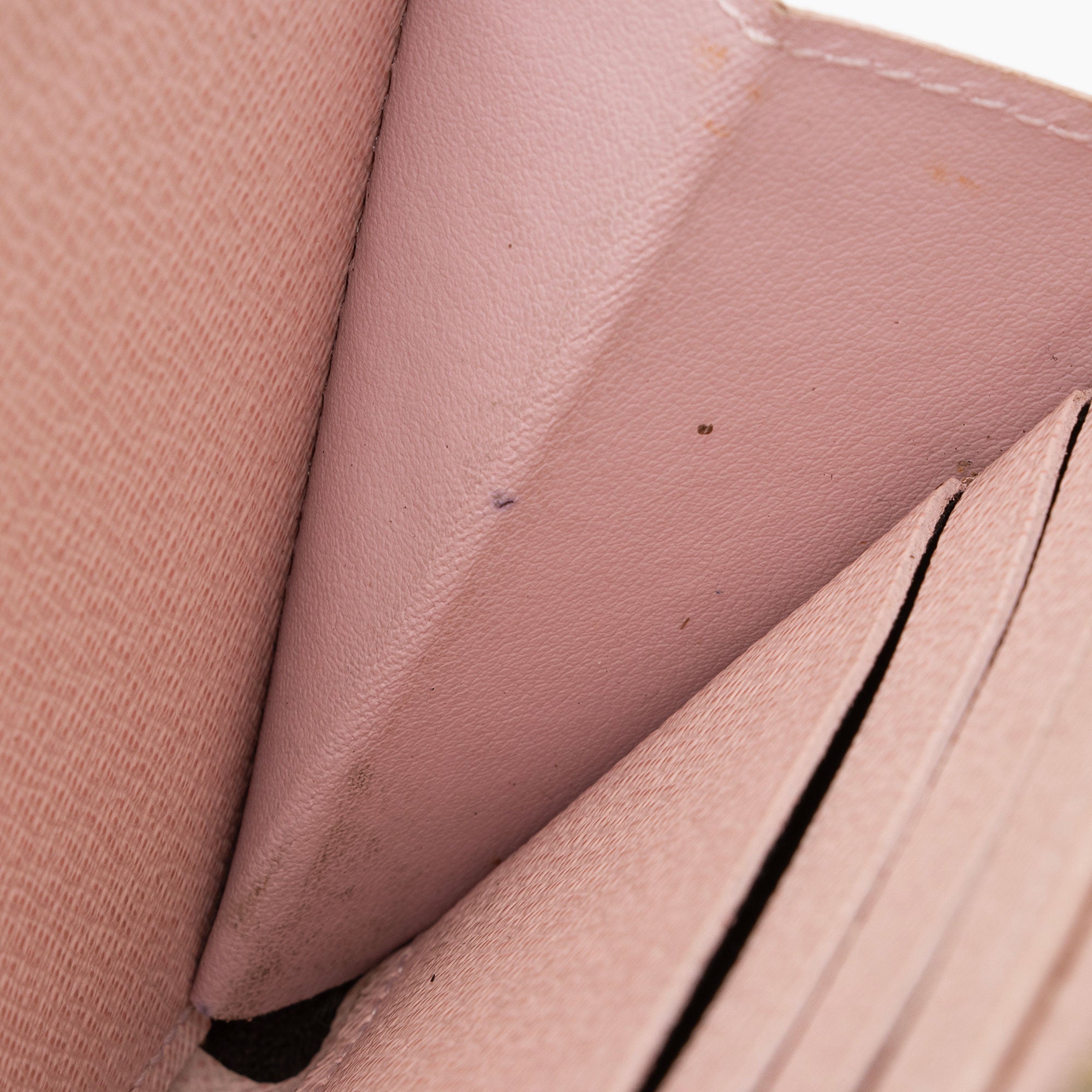 Louis Vuitton Monogram Canvas Zippy Wallet (SHF-ipISrJ)