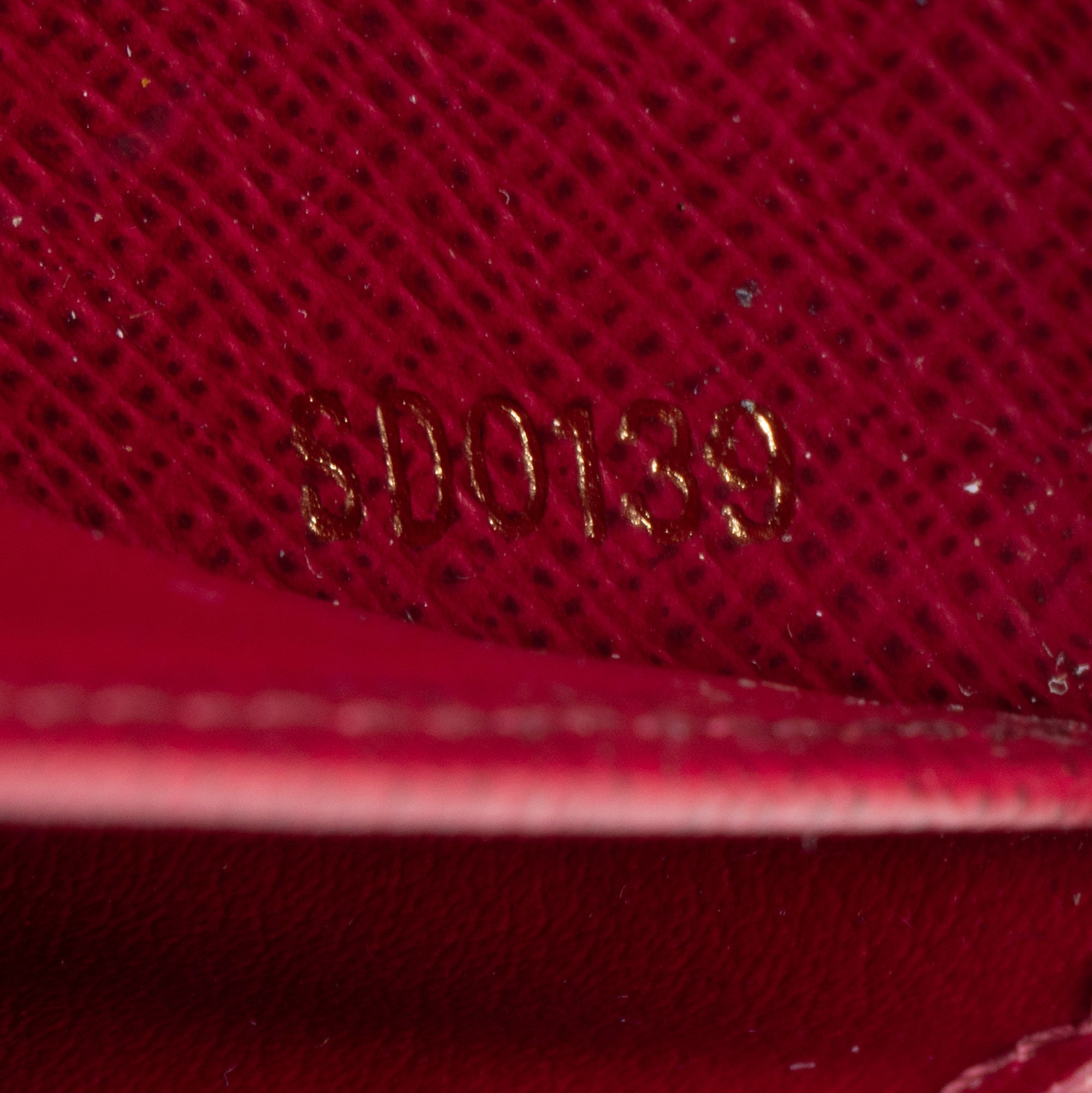 Louis Vuitton Monogram Canvas Zippy Wallet