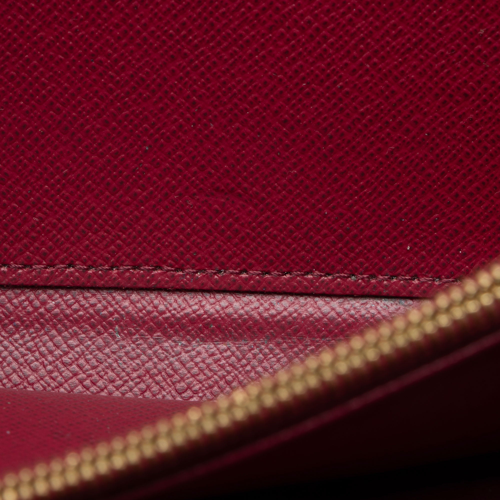 Louis Vuitton Monogram Canvas Zippy Wallet