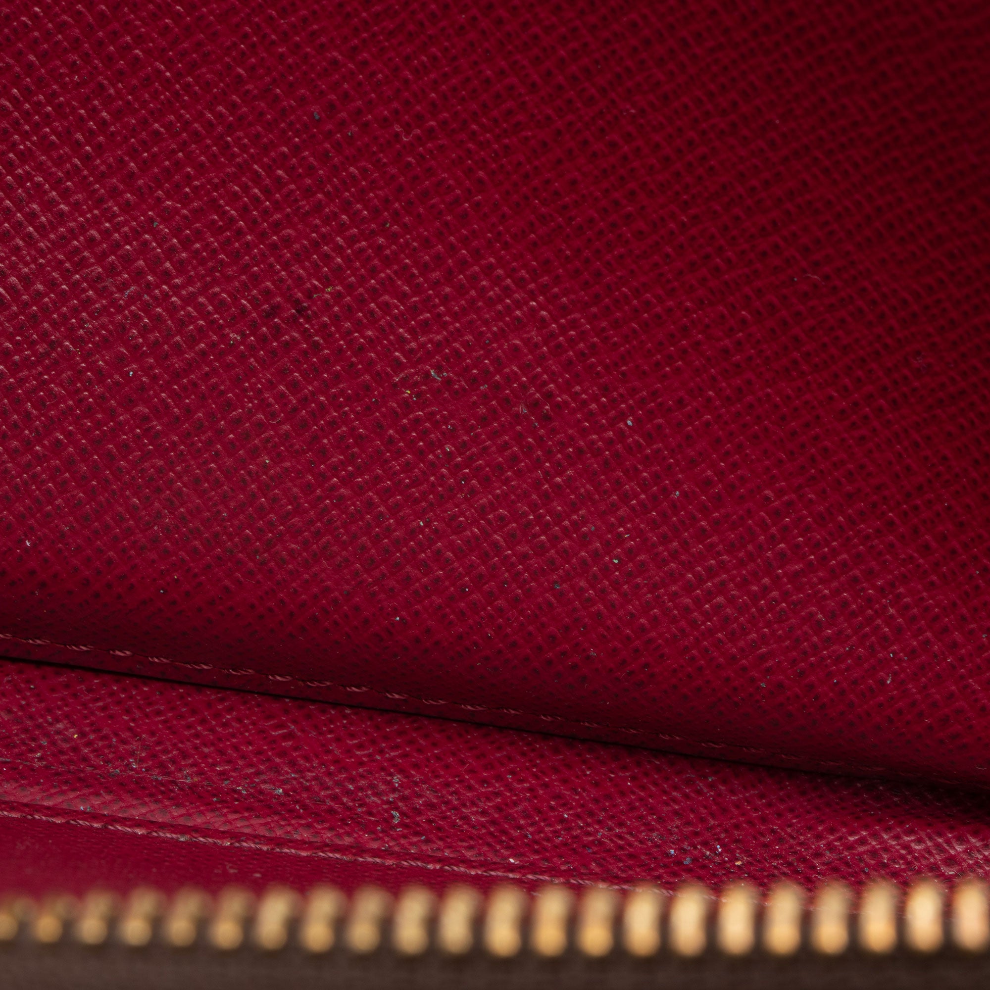 Louis Vuitton Monogram Canvas Zippy Wallet