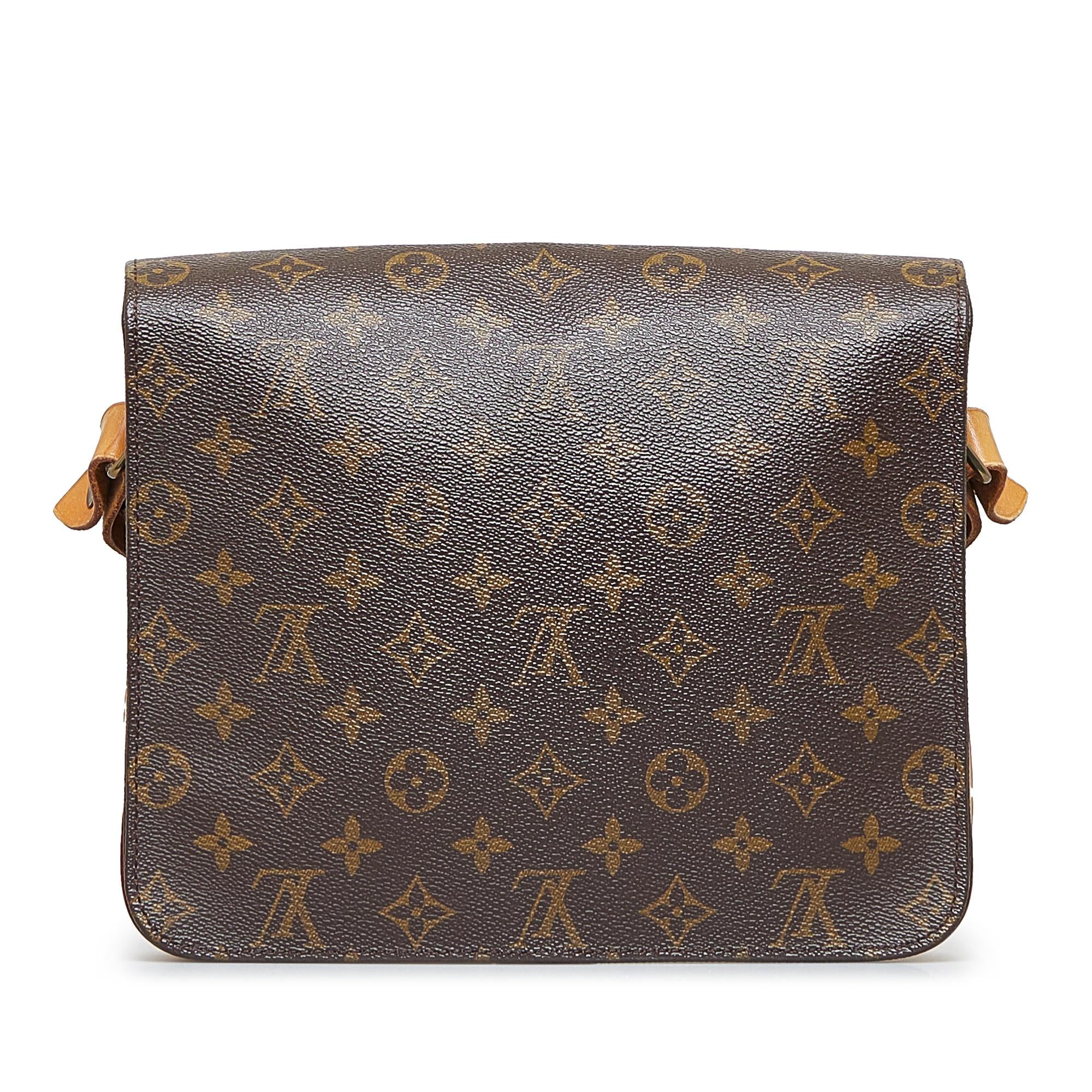 Louis Vuitton Monogram Cartouchiere GM (SHG-LCWNgu)