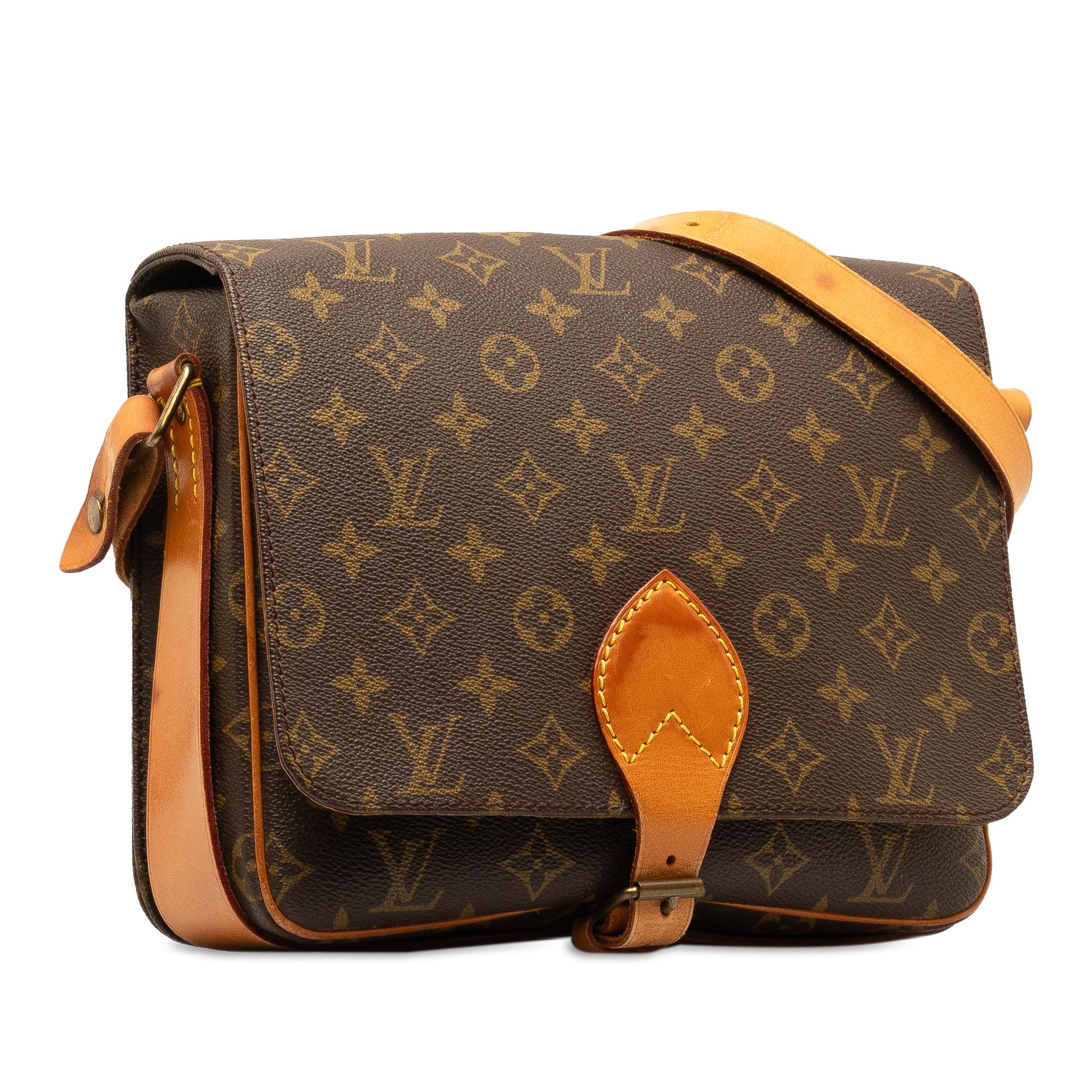 Louis Vuitton Monogram Cartouchiere GM (SHG-gmD2Lc)