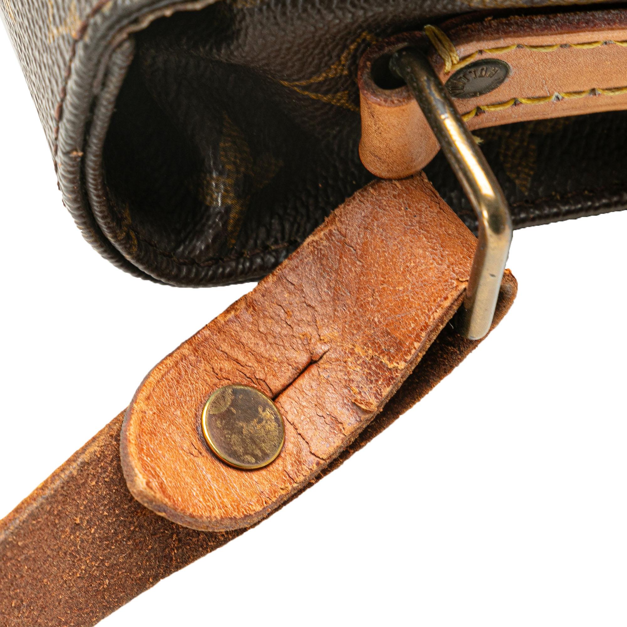 Louis Vuitton Monogram Cartouchiere GM