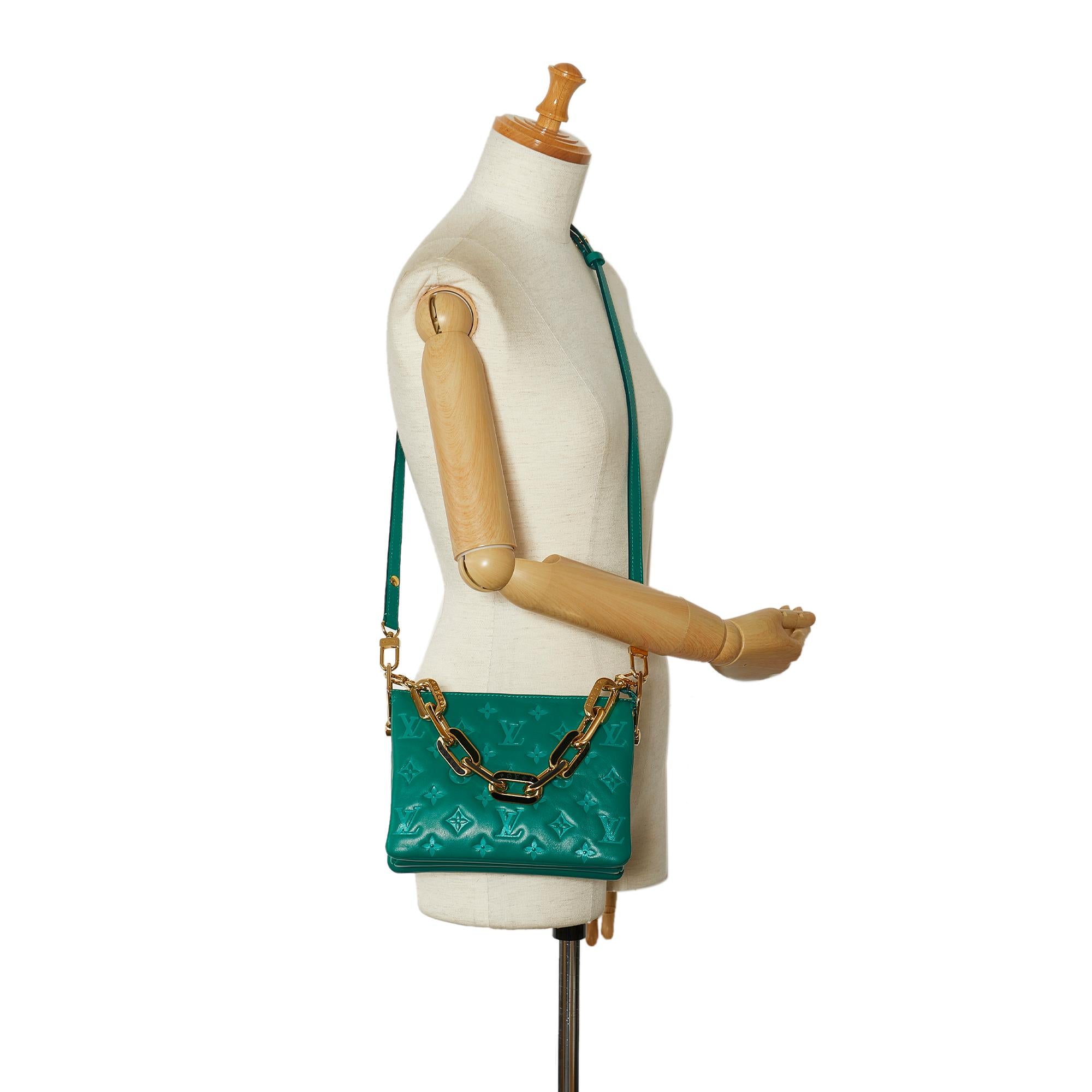 Louis Vuitton Monogram Coussin BB (SHG-iRLgCe)