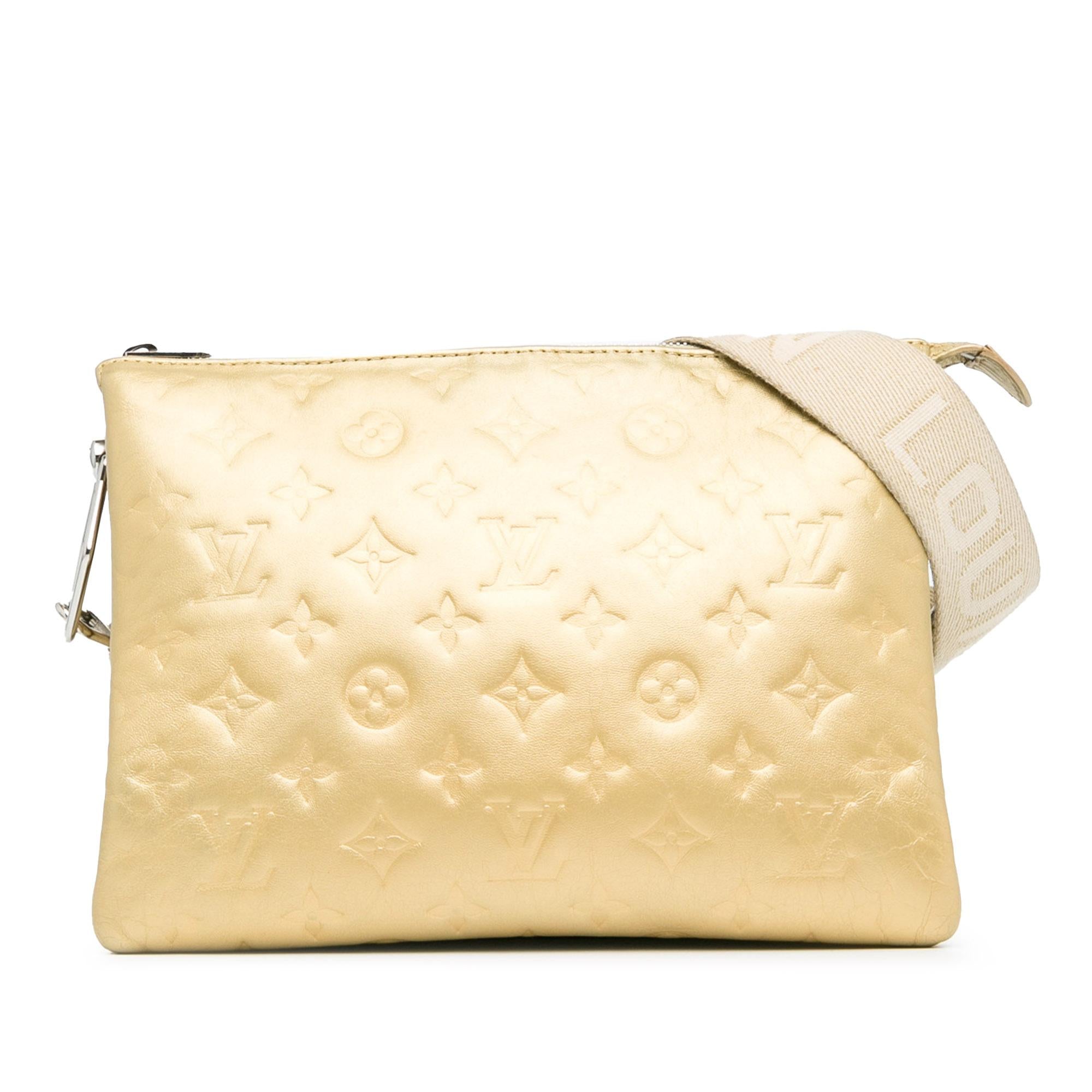 Louis Vuitton Monogram Coussin PM (SHG-oSSnxZ)