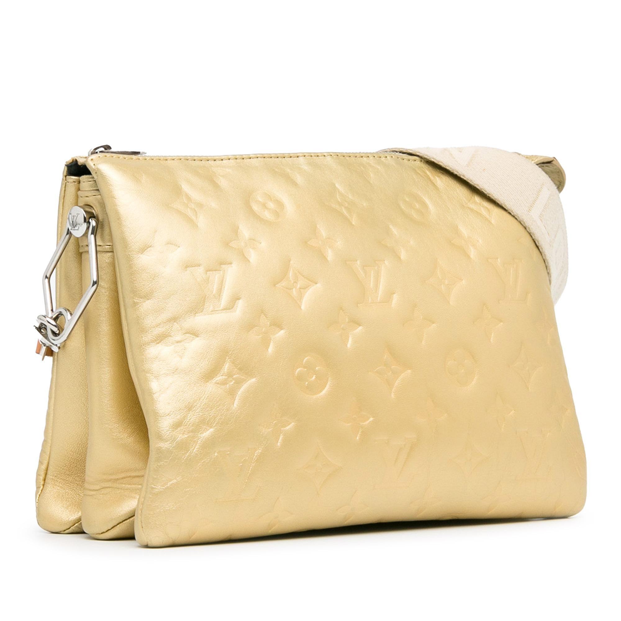 Louis Vuitton Monogram Coussin PM (SHG-oSSnxZ)