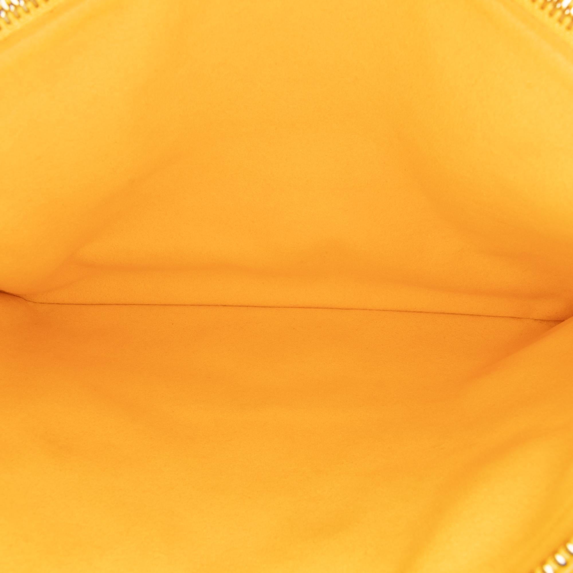 Louis Vuitton Monogram Coussin PM (SHG-U9vE0G)