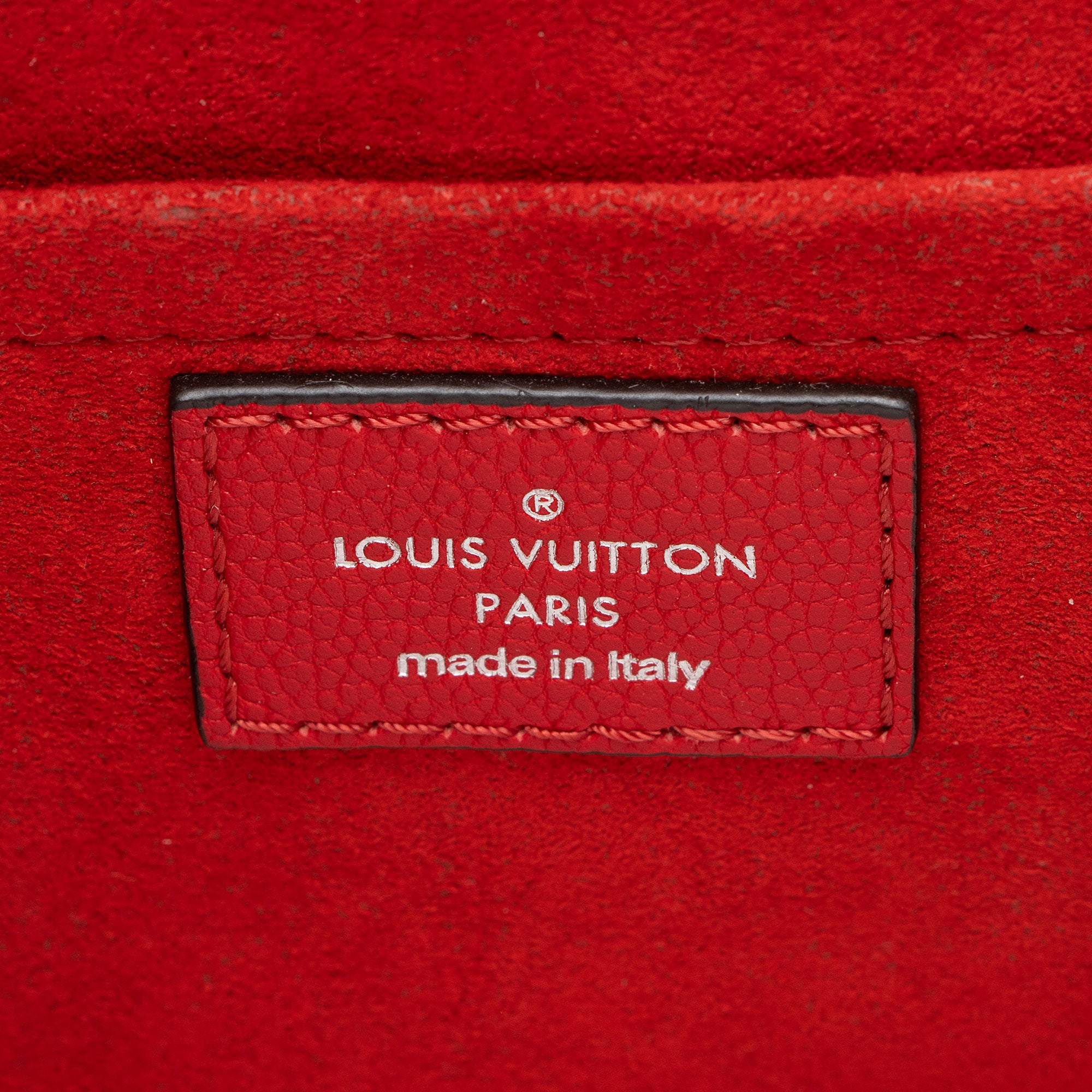 Louis Vuitton Monogram Cuir Very Messenger