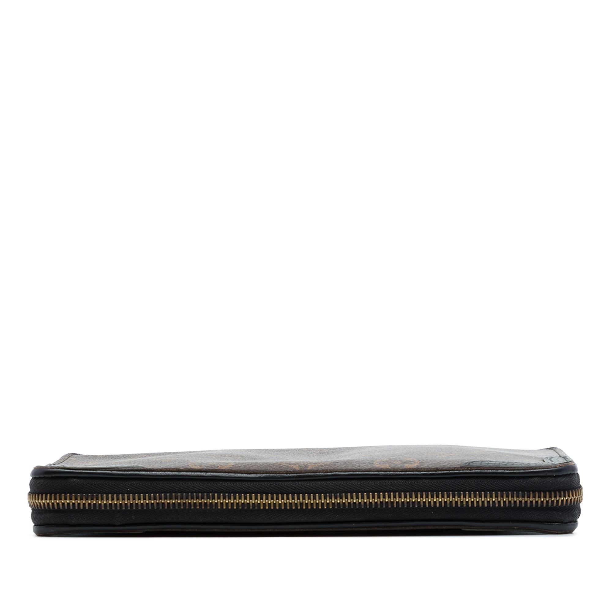 Louis Vuitton Monogram Daily Organizer