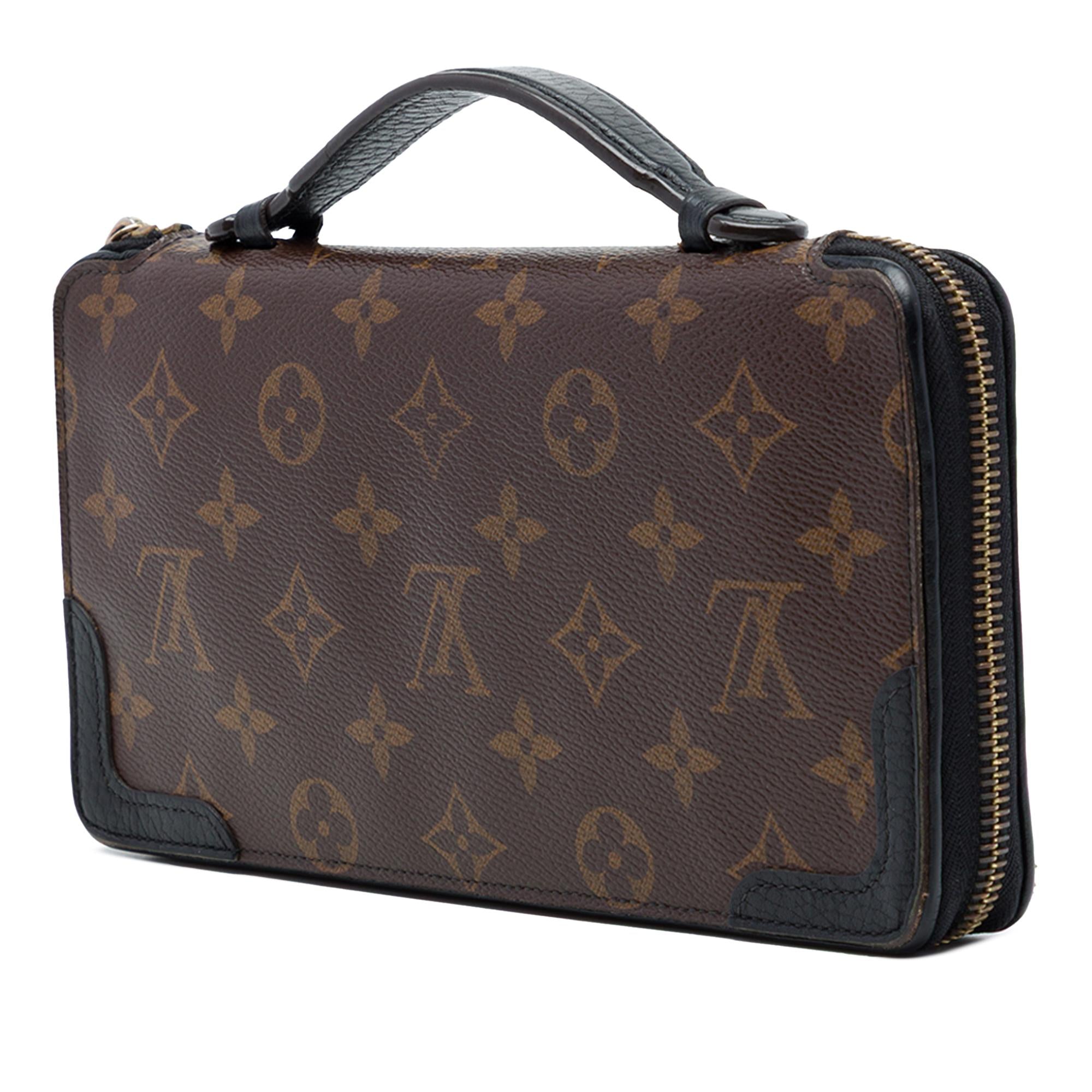 Louis Vuitton Monogram Daily Organizer