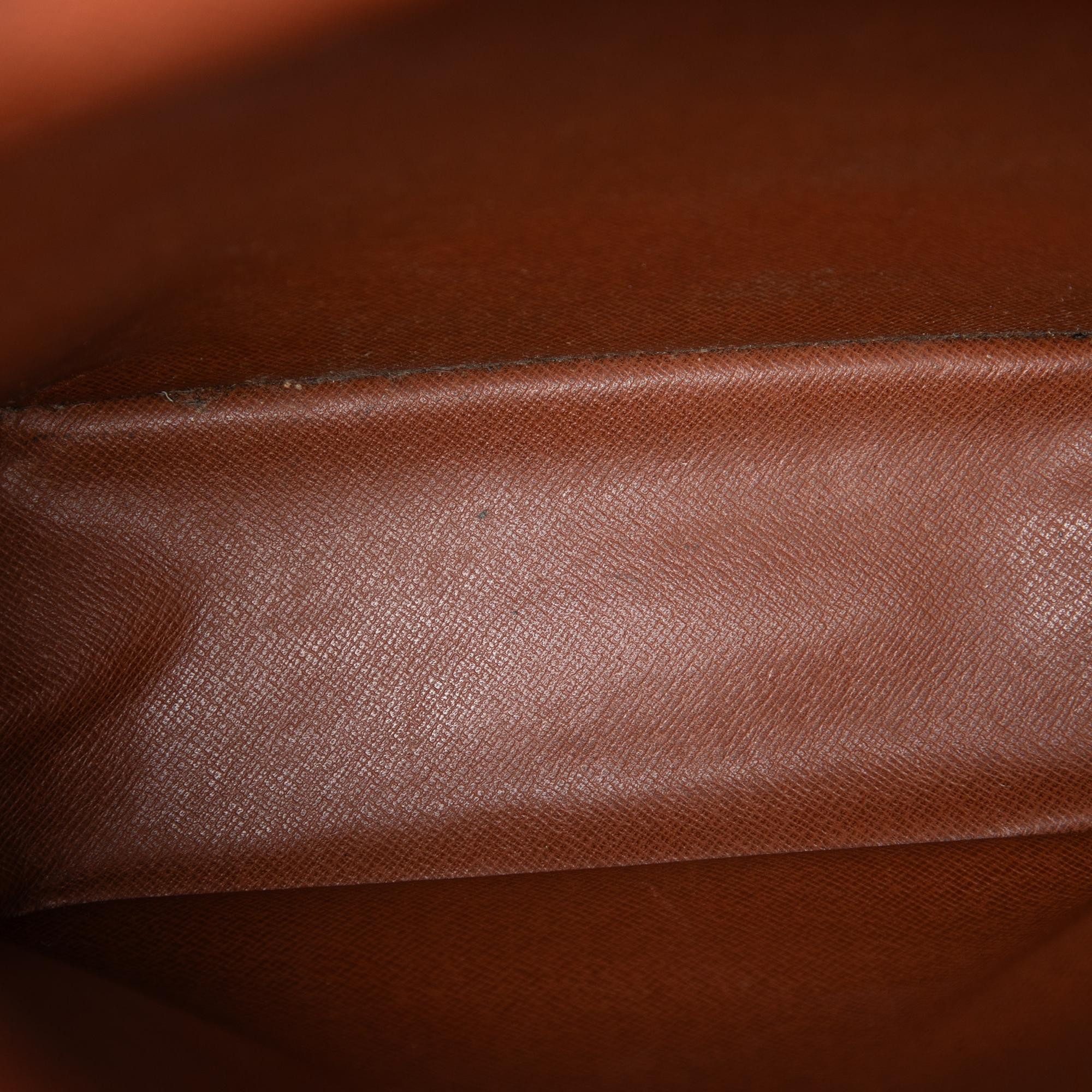 Louis Vuitton Monogram Danube MM