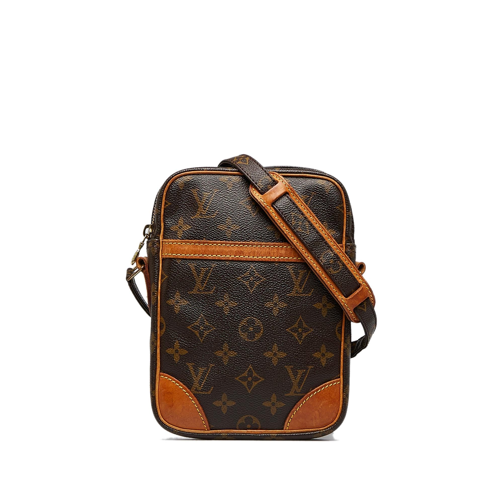 Louis Vuitton Monogram Danube (SHG-IGe484)