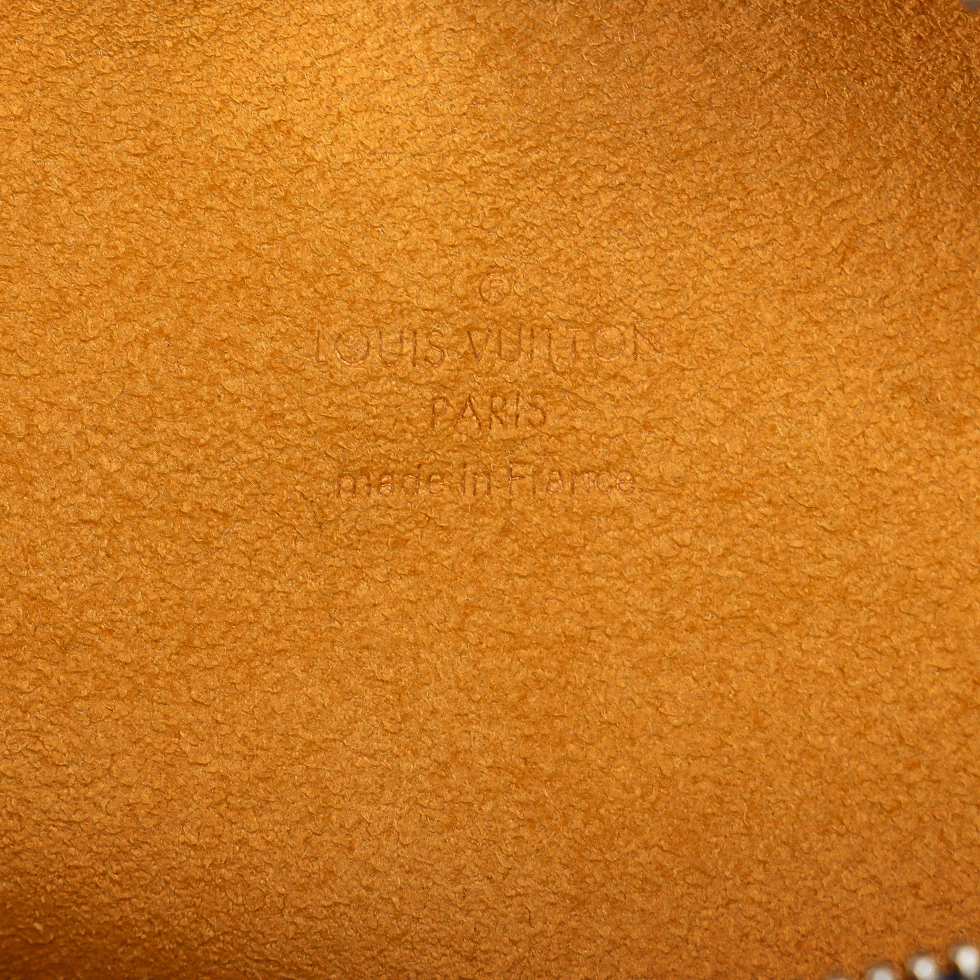 Louis Vuitton Monogram Denim Camera Bag (SHG-MEBCRm)
