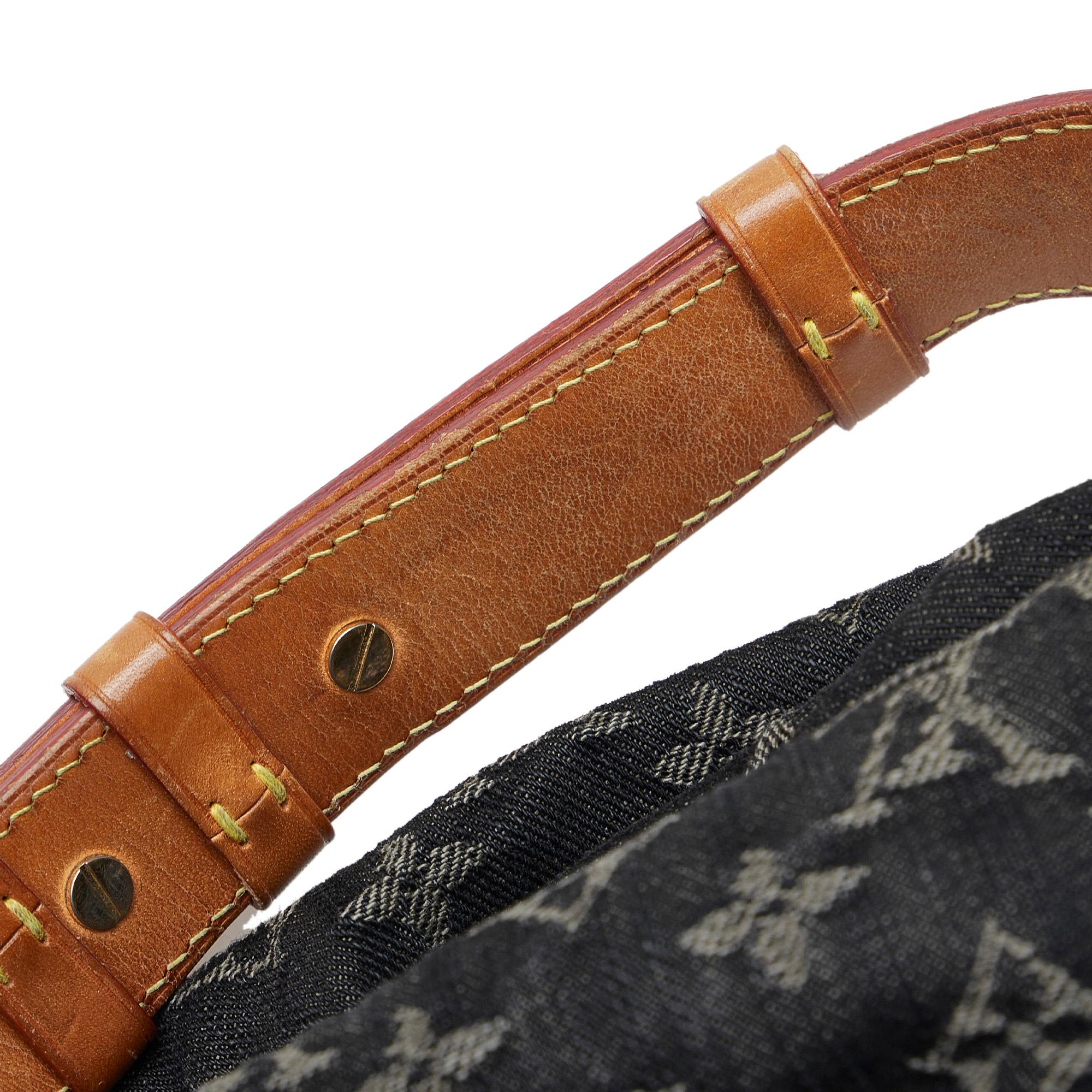 Louis Vuitton Monogram Denim Daily PM (SHG-QSBZuq)