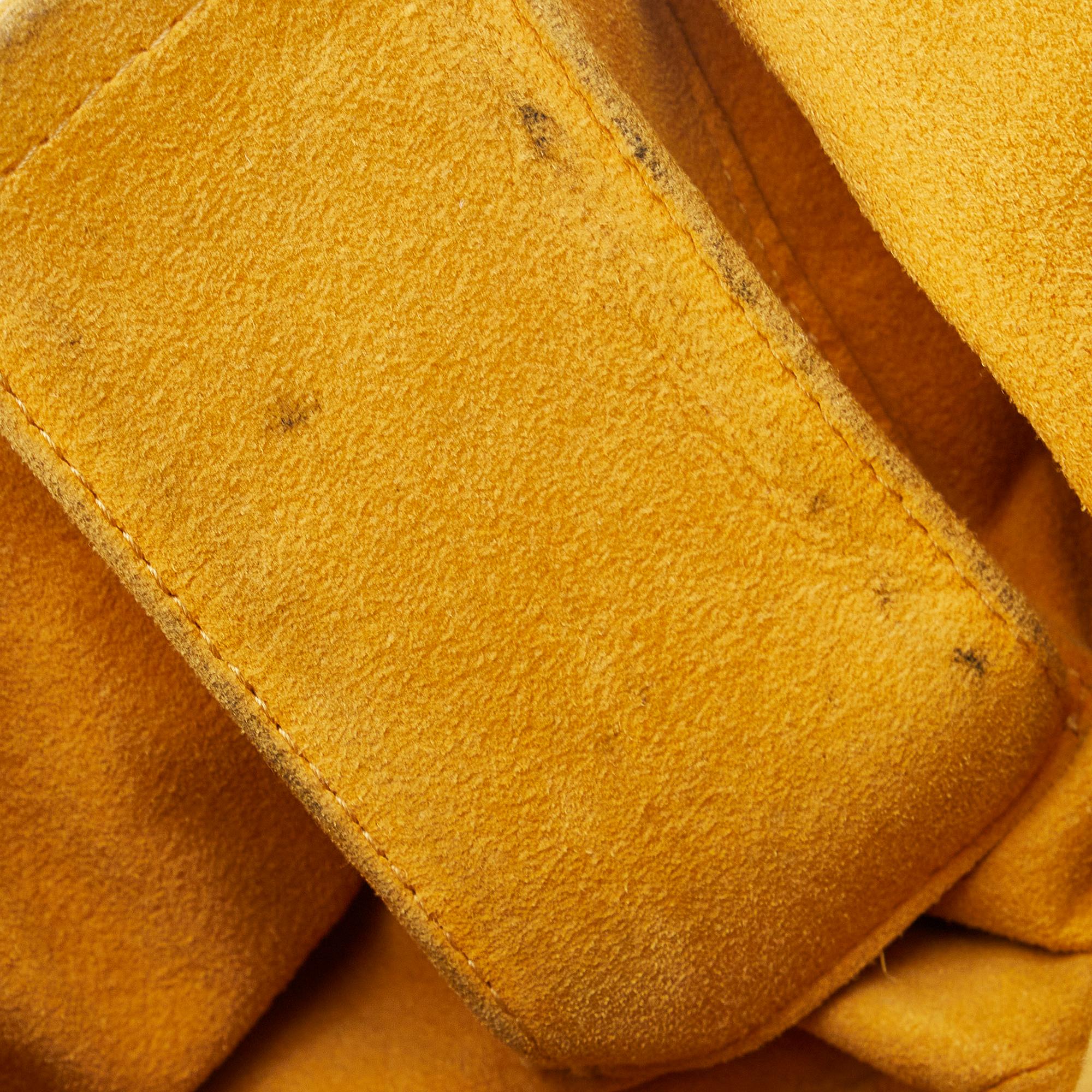 Louis Vuitton Monogram Denim Mahina XL (SHG-WhRTo3)