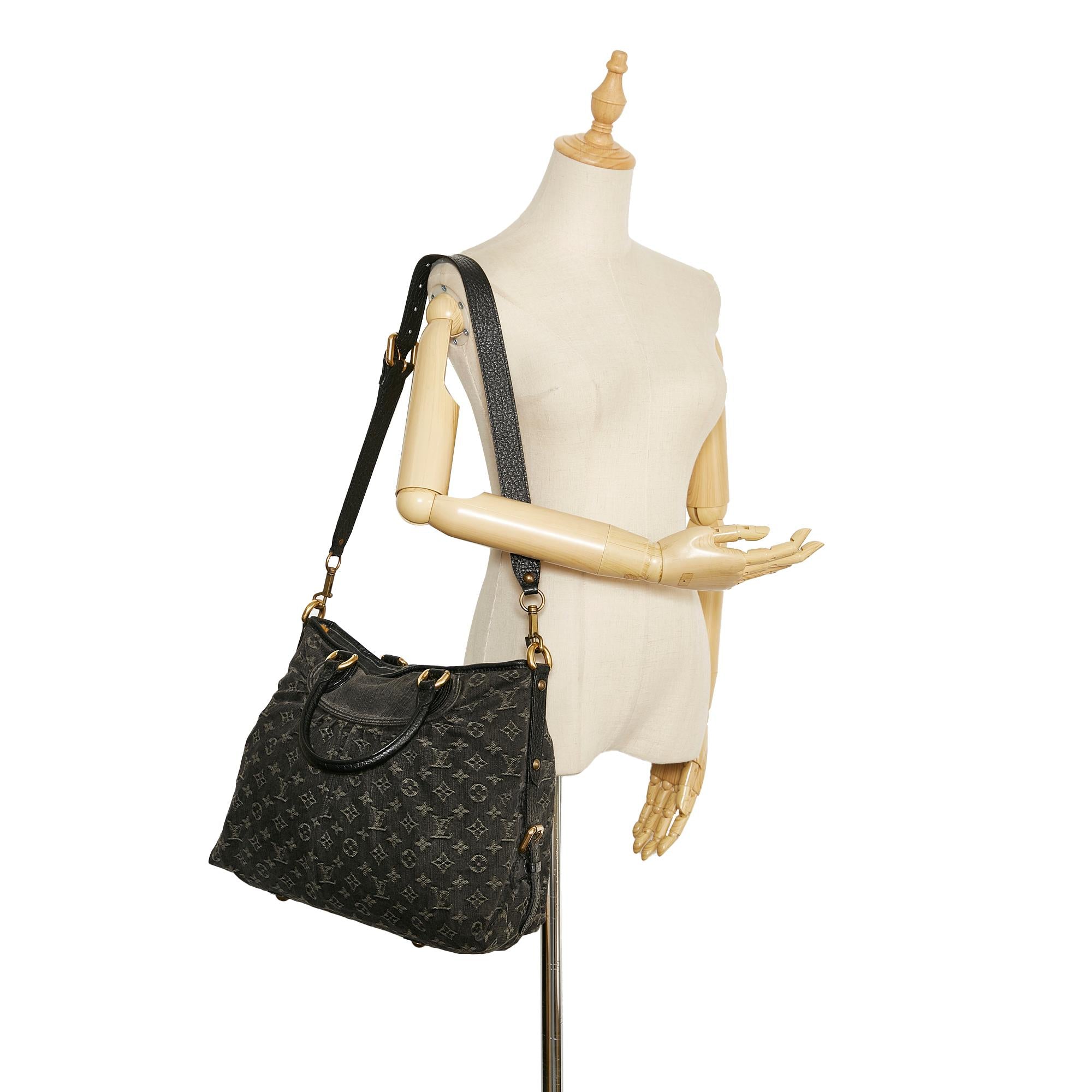 Louis Vuitton Monogram Denim Neo Cabby MM (SHG-Wzstmq)