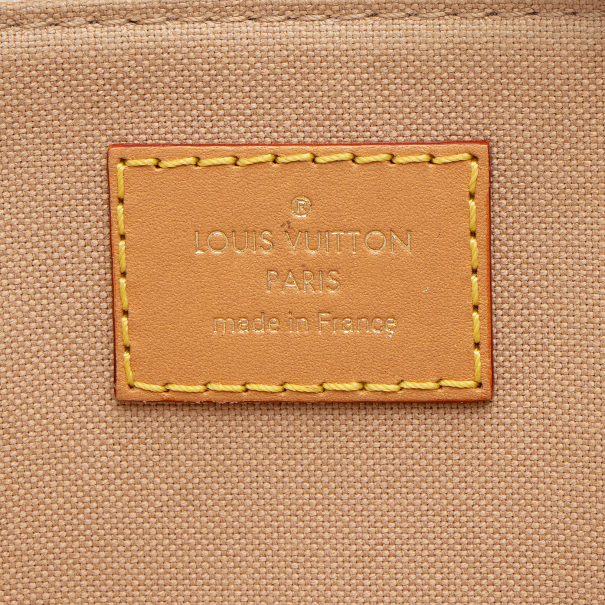 Louis Vuitton Monogram Dune Nano Alma Satchel (SHF-8C72bU)