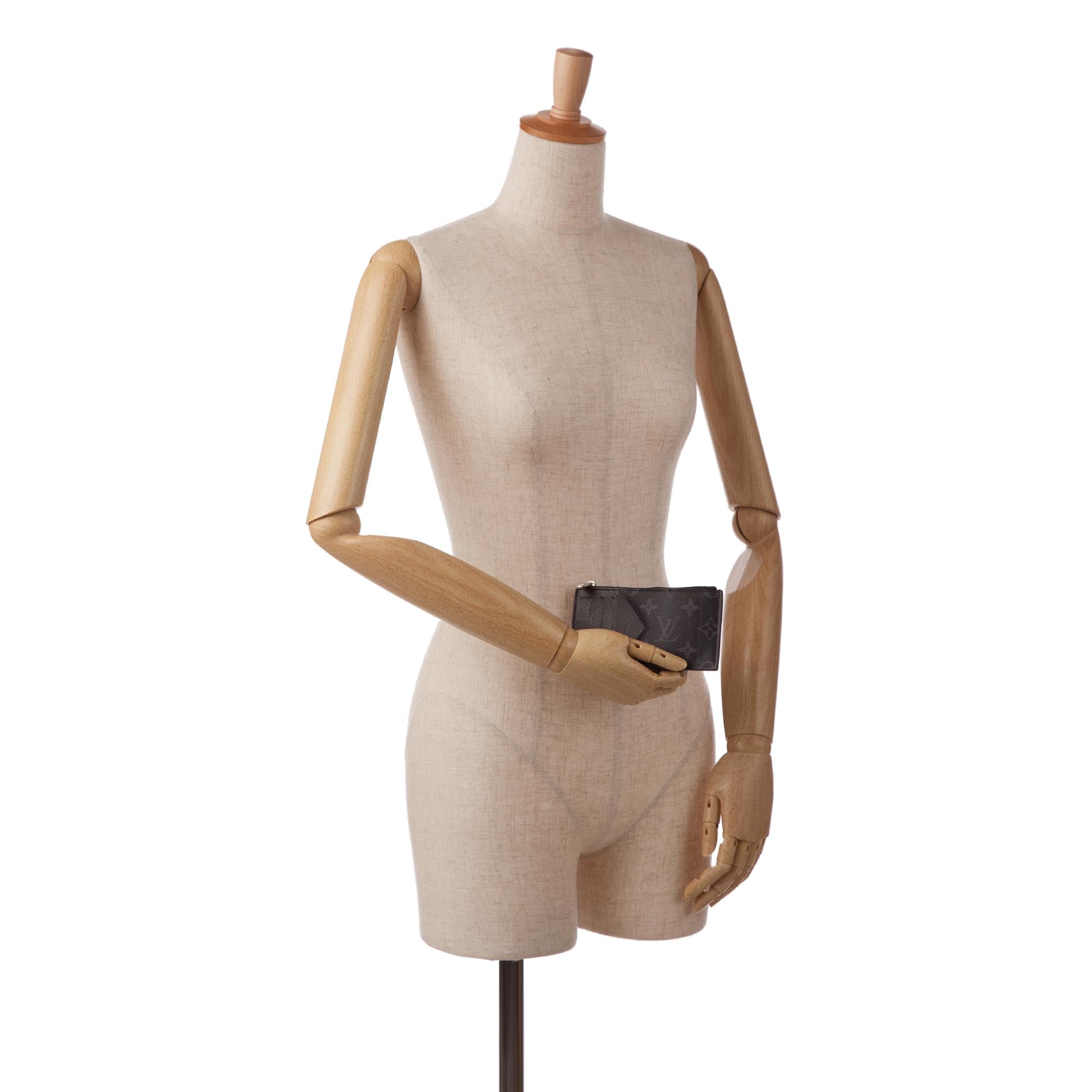 Louis Vuitton Monogram Eclipse Coin Card Holder (SHG-l9jyoH)