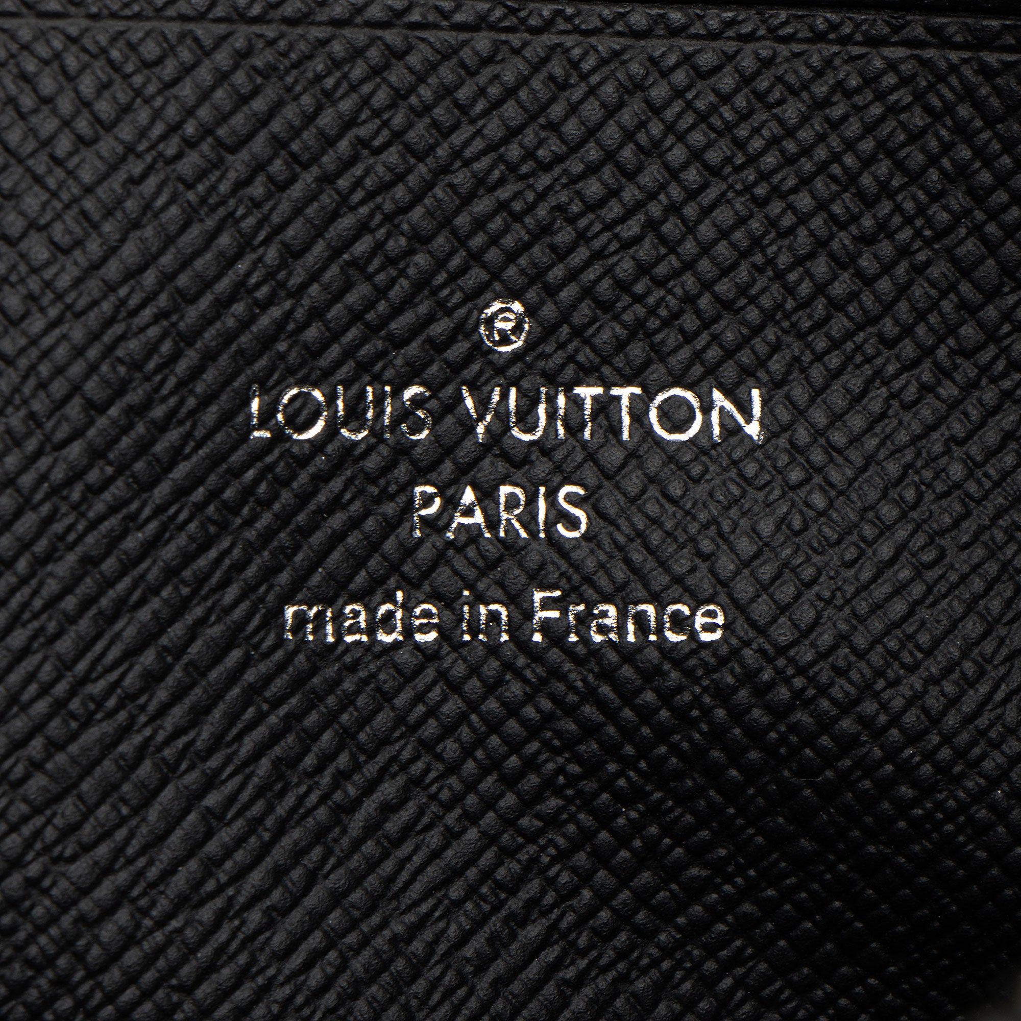 Louis Vuitton Monogram Eclipse Discovery PM Pochette (SHF-X0jOOj)
