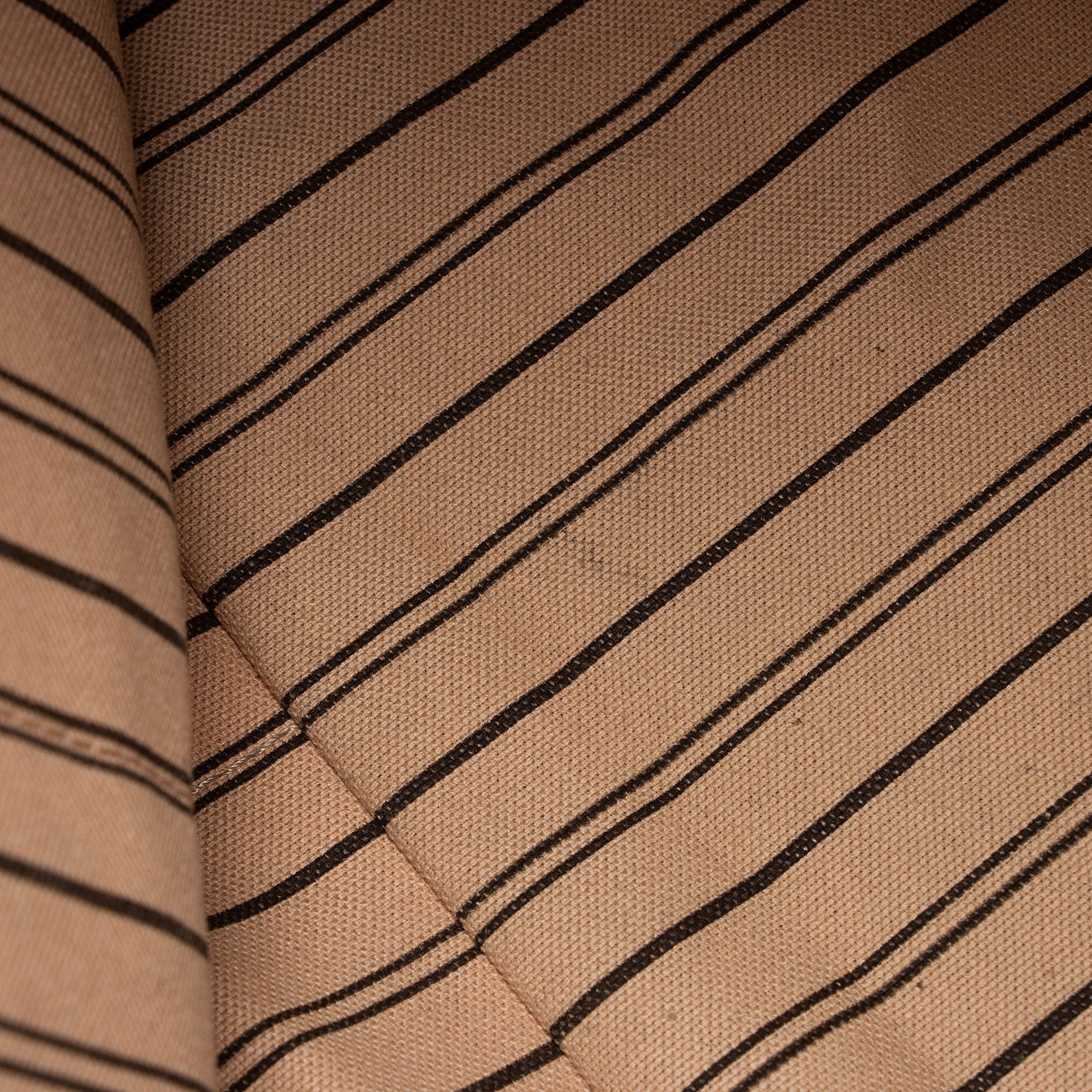 Louis Vuitton Monogram Empreinte Artsy MM Shoulder Bag