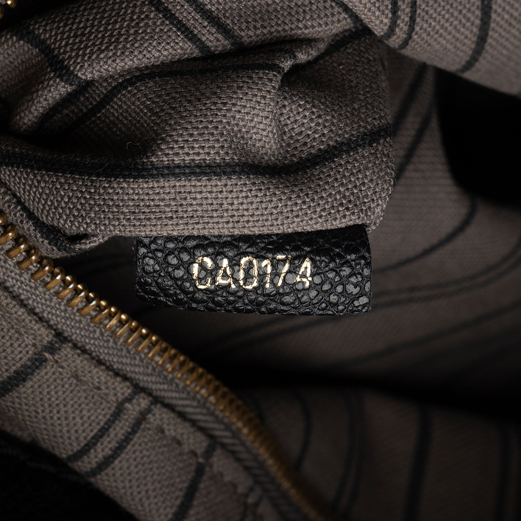 Louis Vuitton Monogram Empreinte Artsy MM Shoulder Bag