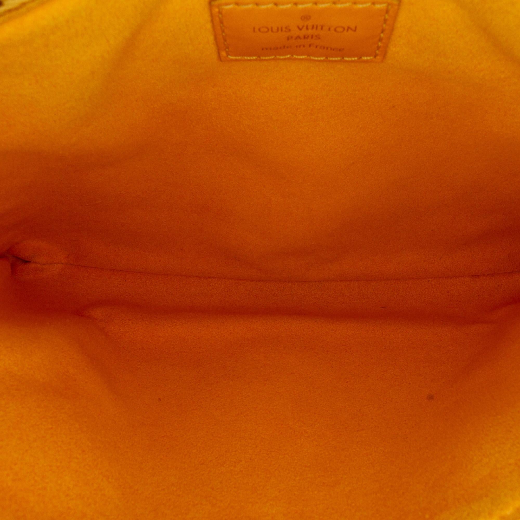 Louis Vuitton Monogram Empreinte Coussin PM (SHG-OE9Jad)