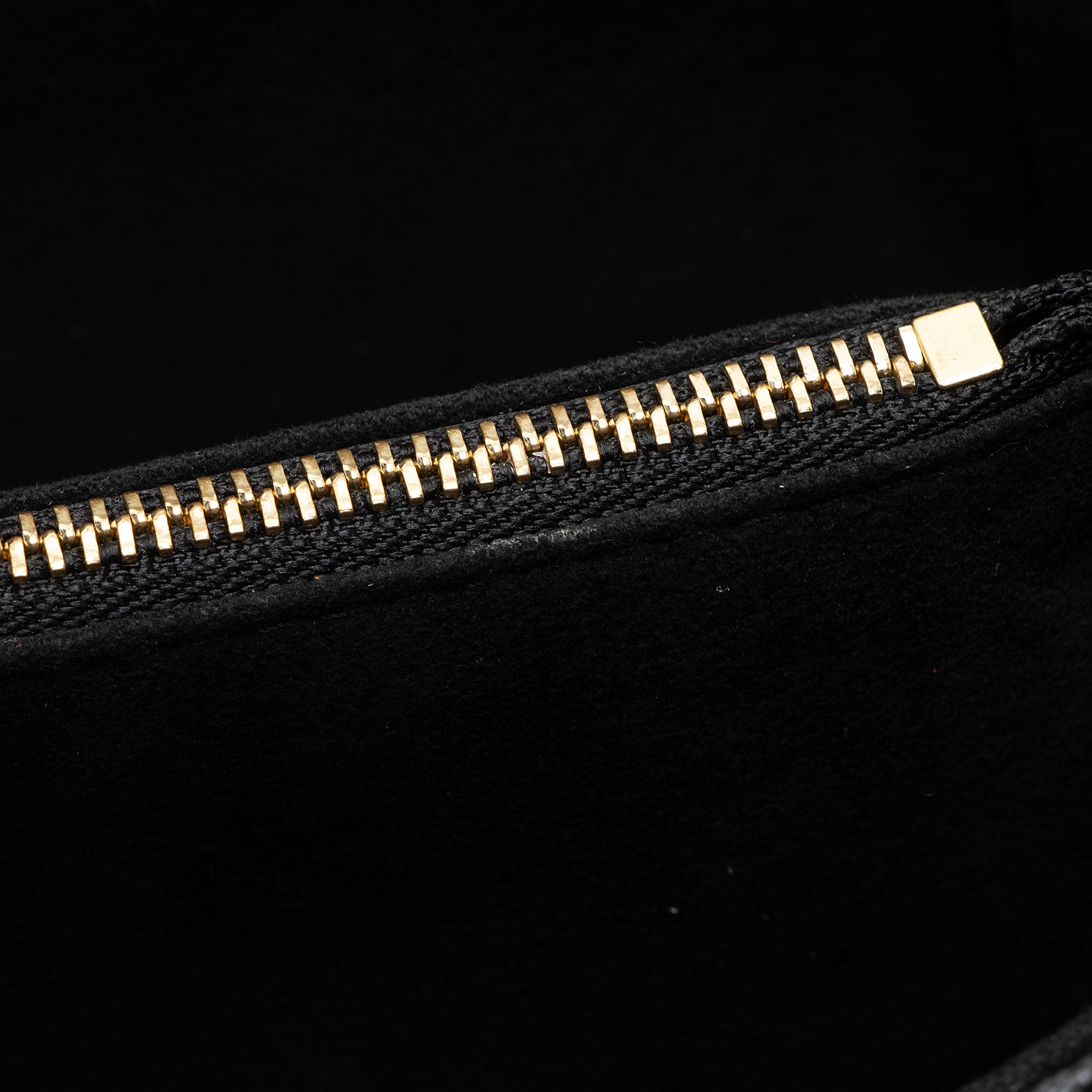 Louis Vuitton Monogram Empreinte Pochette Metis E/W Shoulder Bag