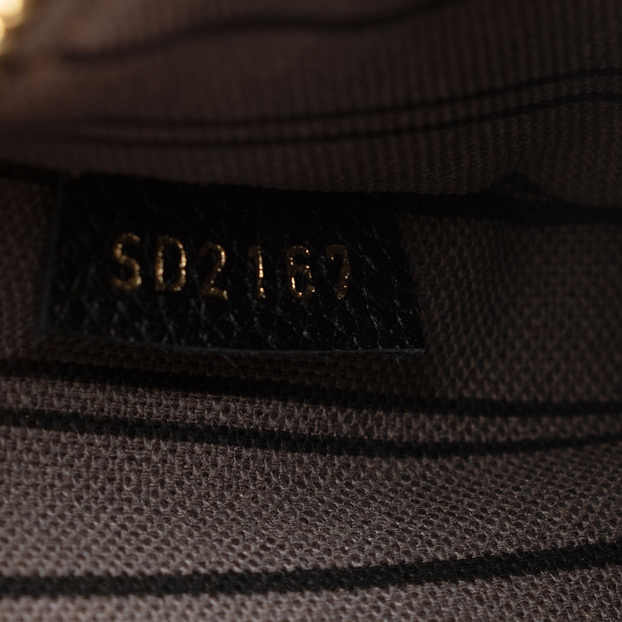 Louis Vuitton Monogram Empreinte Pochette Metis Shoulder Bag (SHF-bF4NL3)