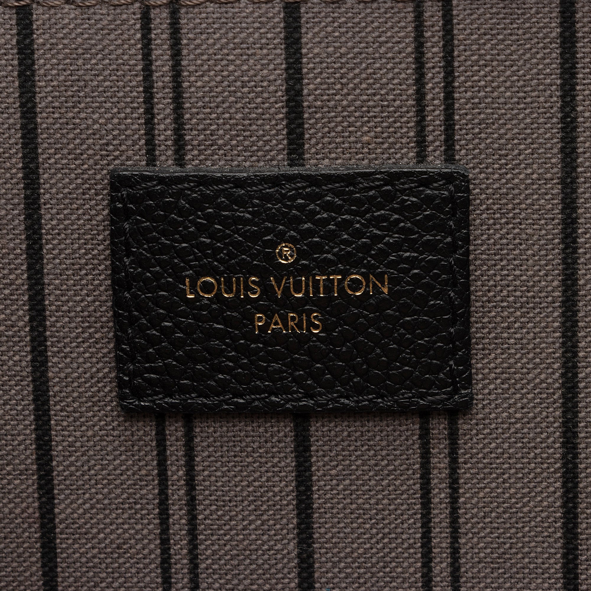 Louis Vuitton Monogram Empreinte Pochette Metis Shoulder Bag (SHF-bF4NL3)