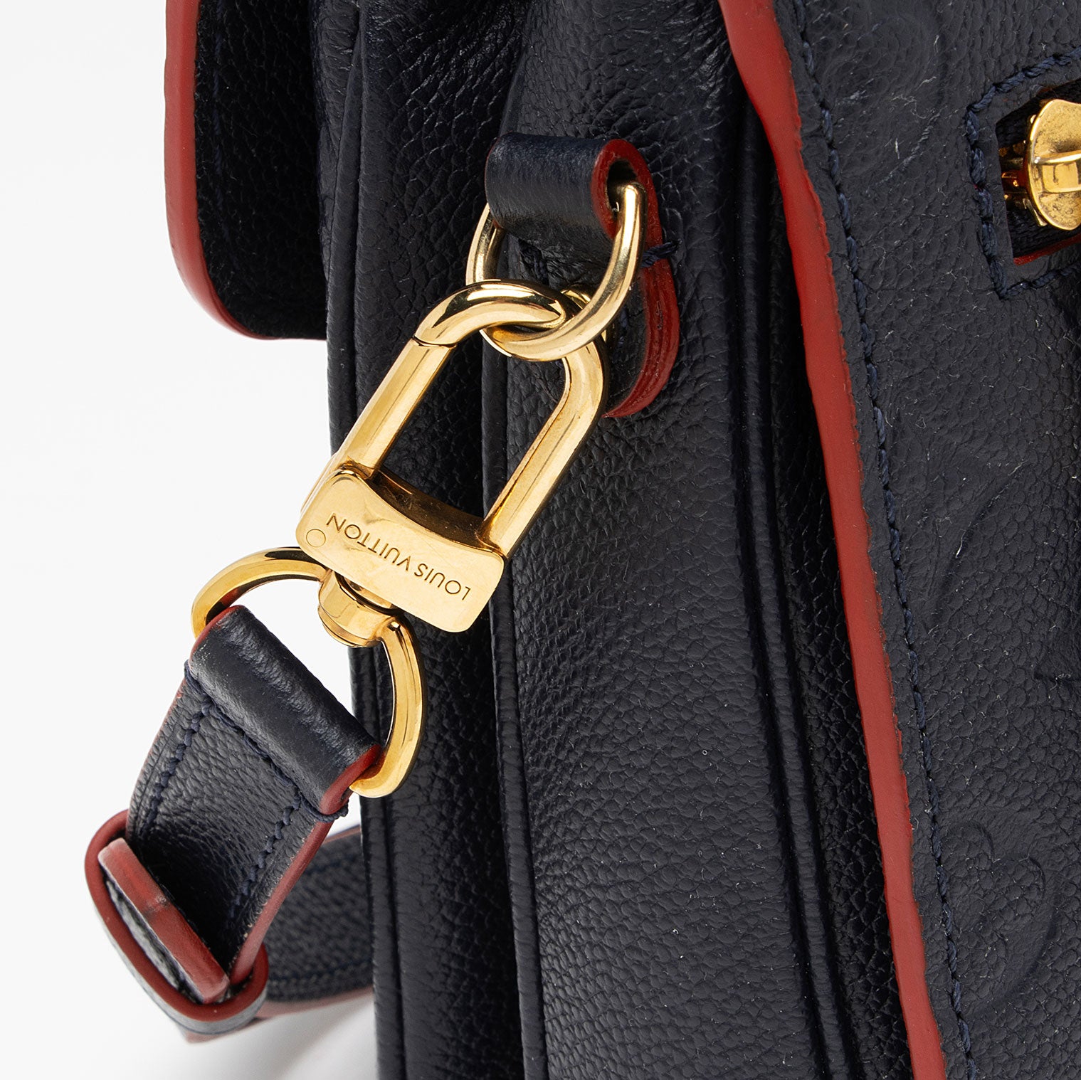 Louis Vuitton Monogram Empreinte Pochette Metis Shoulder Bag (SHF-AU9x8d)