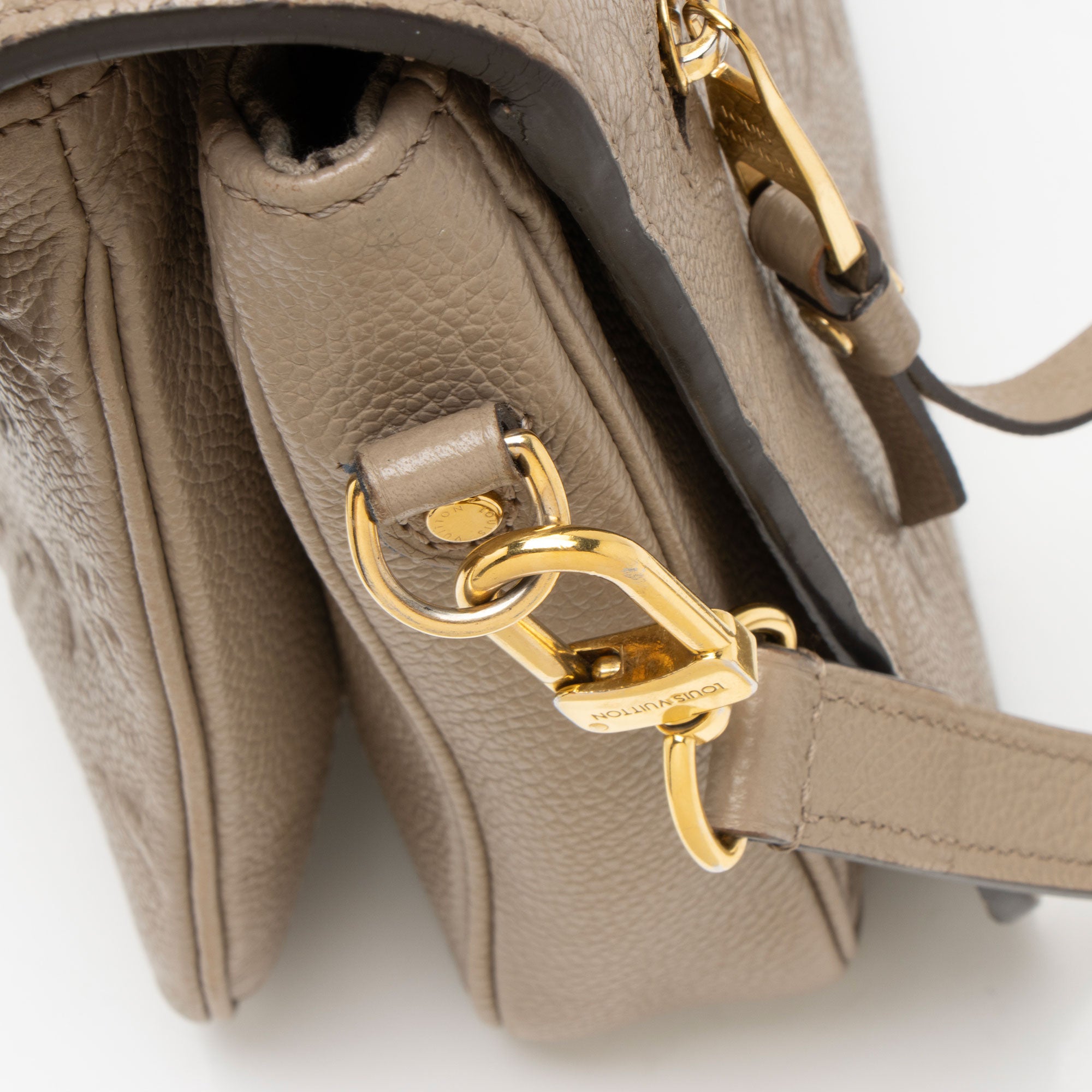 Louis Vuitton Monogram Empreinte Pochette Metis Shoulder Bag