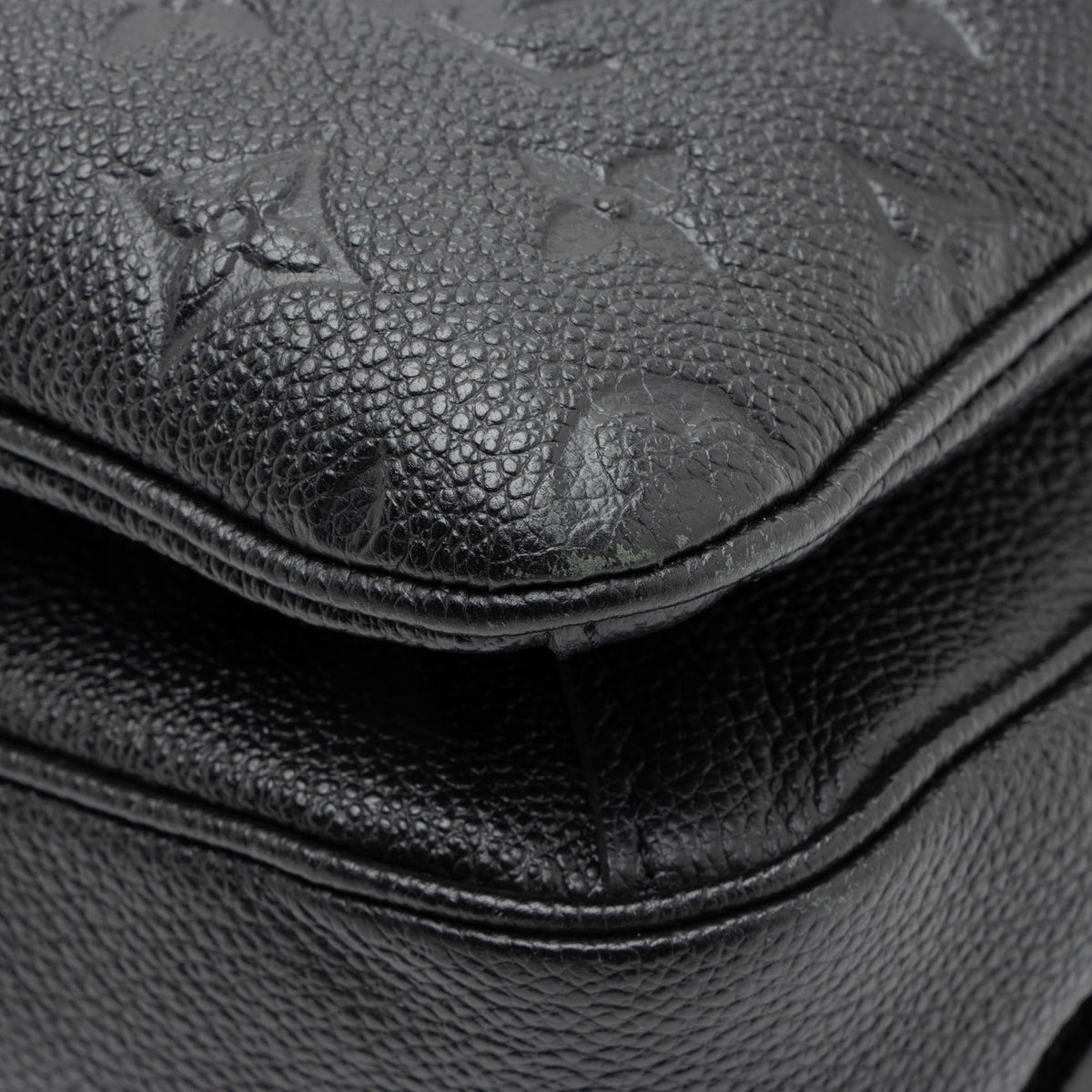 Louis Vuitton Monogram Empreinte Pochette Metis Shoulder Bag