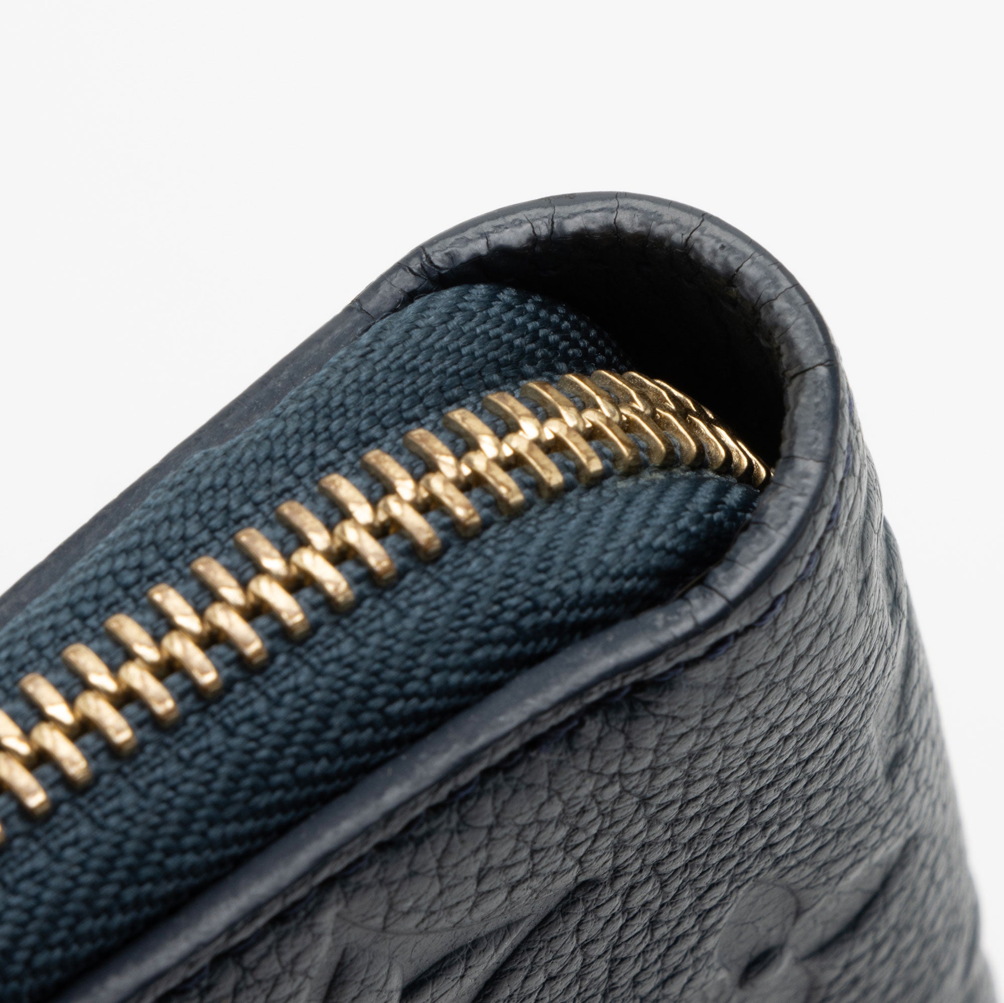 Louis Vuitton Monogram Empreinte Zippy Organizer Wallet (SHF-12piJg)