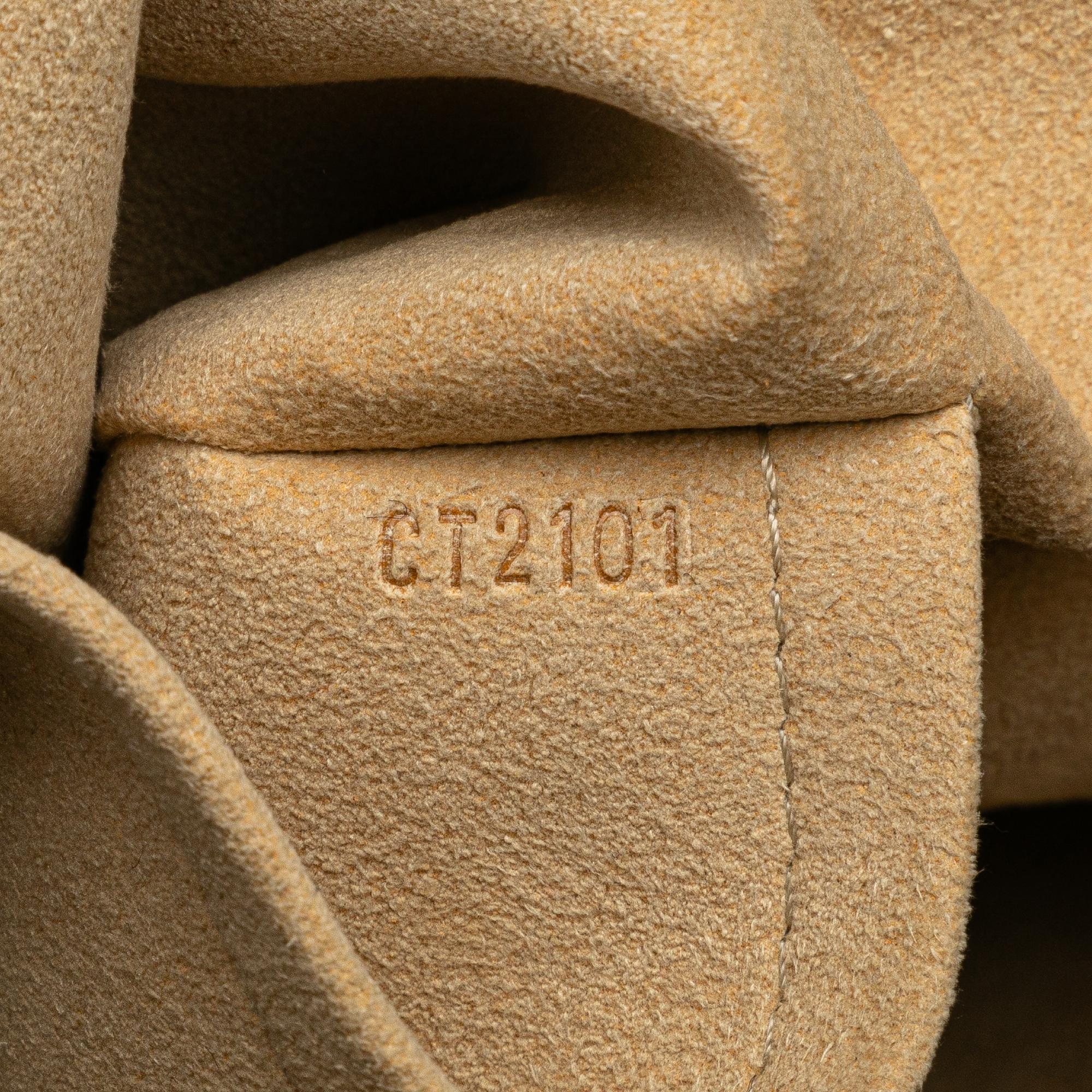 Louis Vuitton Monogram Estrela MM (SHG-VTWtpw)